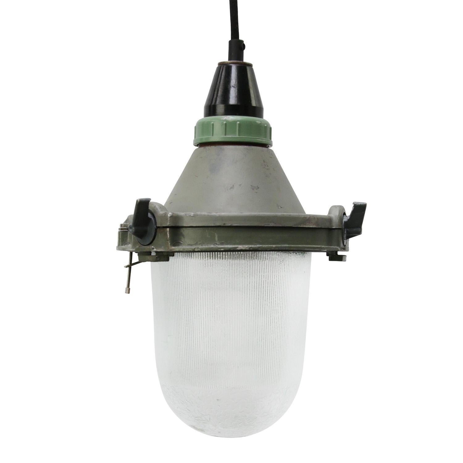 Gray Green Vintage Industrial Striped Clear Glass Pendant Lights In Good Condition For Sale In Amsterdam, NL