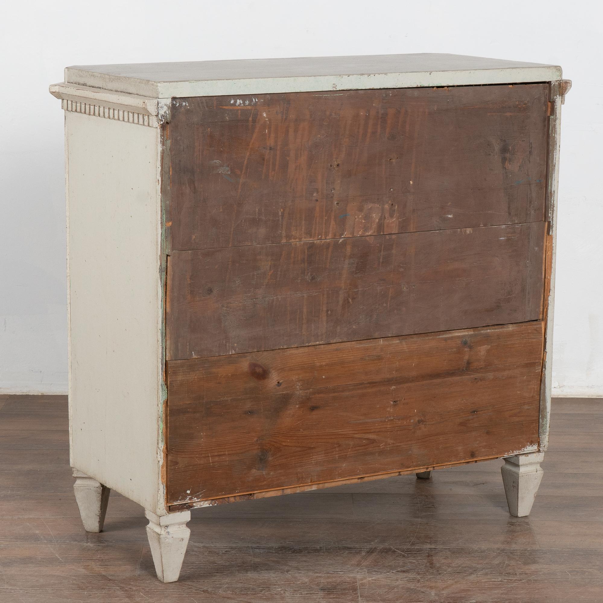 Cassettiera gustaviana svedese grigia, 1840-60 circa in vendita 6