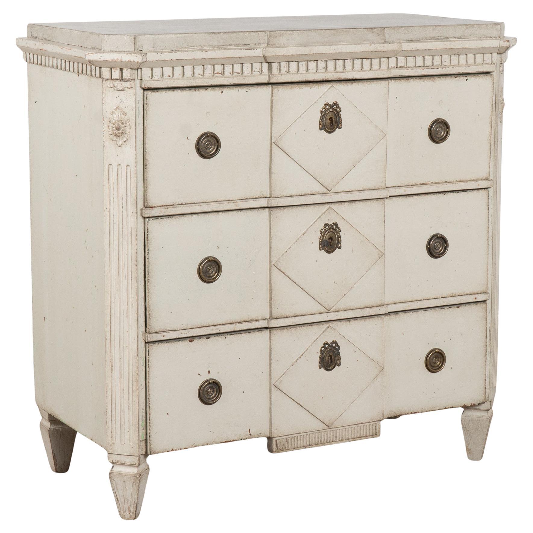 Gray Gustavian Swedish Chest of Drawers, circa 1840-60