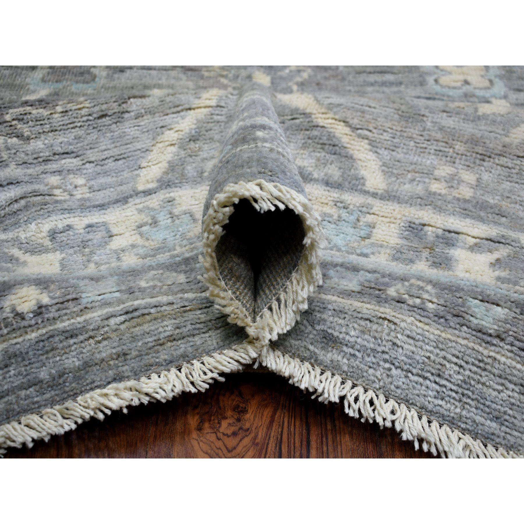 XXIe siècle et contemporain Tapis surdimensionné Oushak en laine douce afghane, noué à la main, gris 12'0