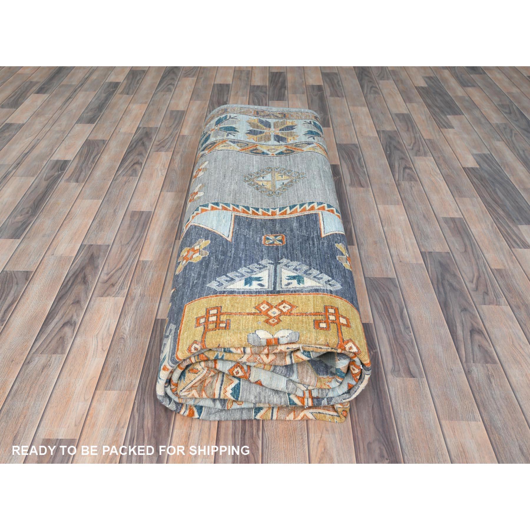 Tapis gris d'inspiration arménienne 200 KPSI noué à la main 10'0