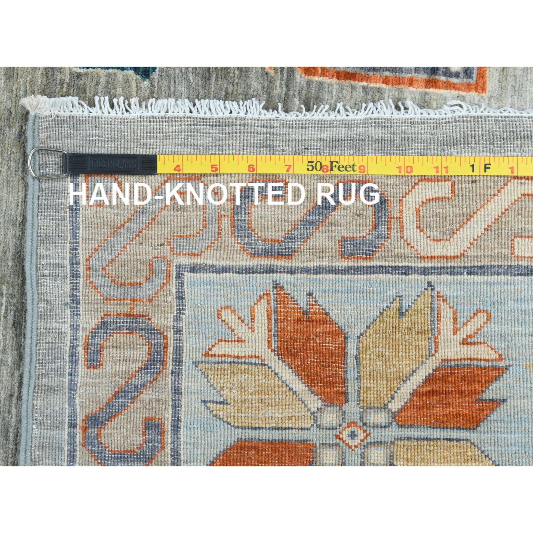 Tapis gris d'inspiration arménienne 200 KPSI noué à la main 10'0