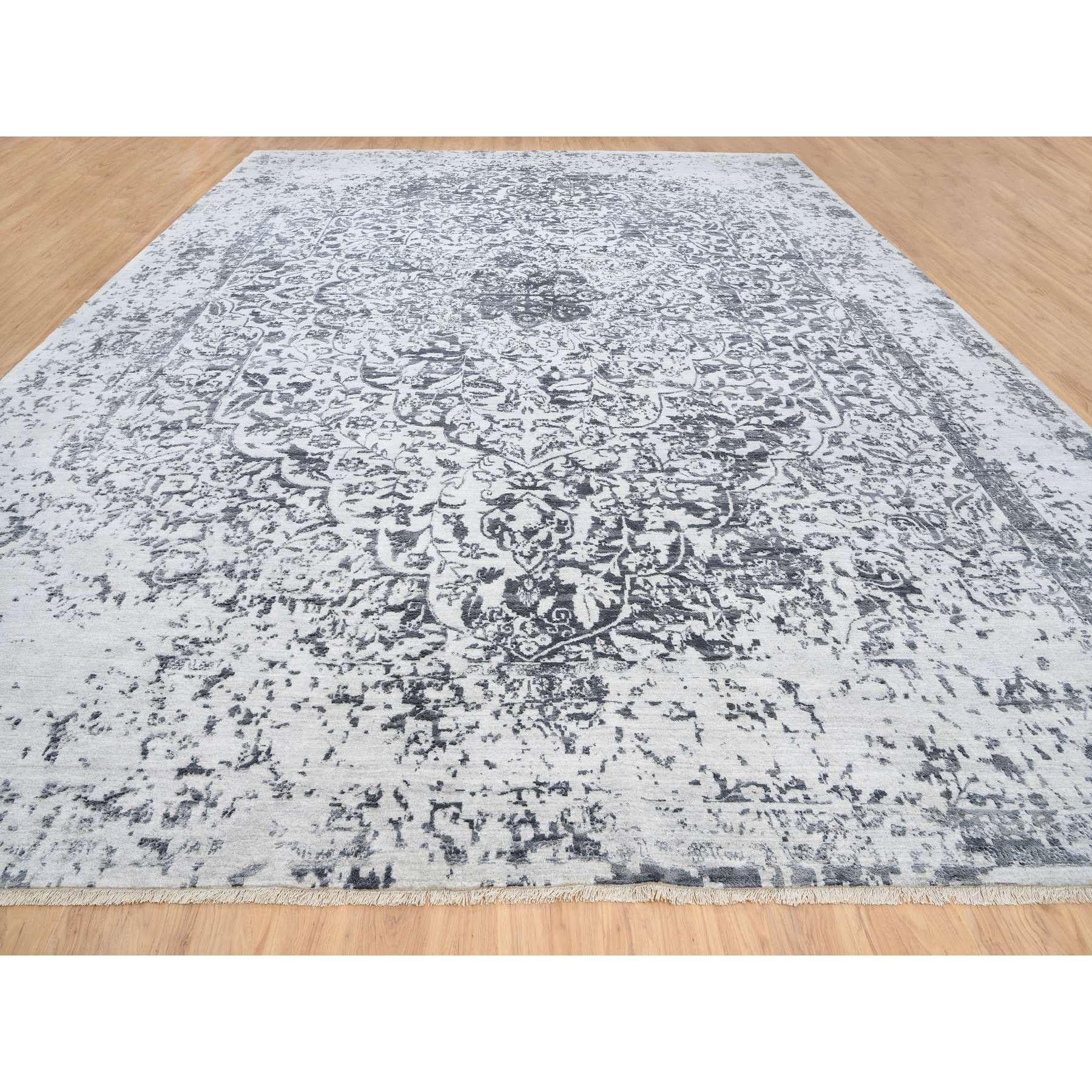 Tribale Tappeto orientale in lana e seta grigio annodato a mano dal design persiano 14'2