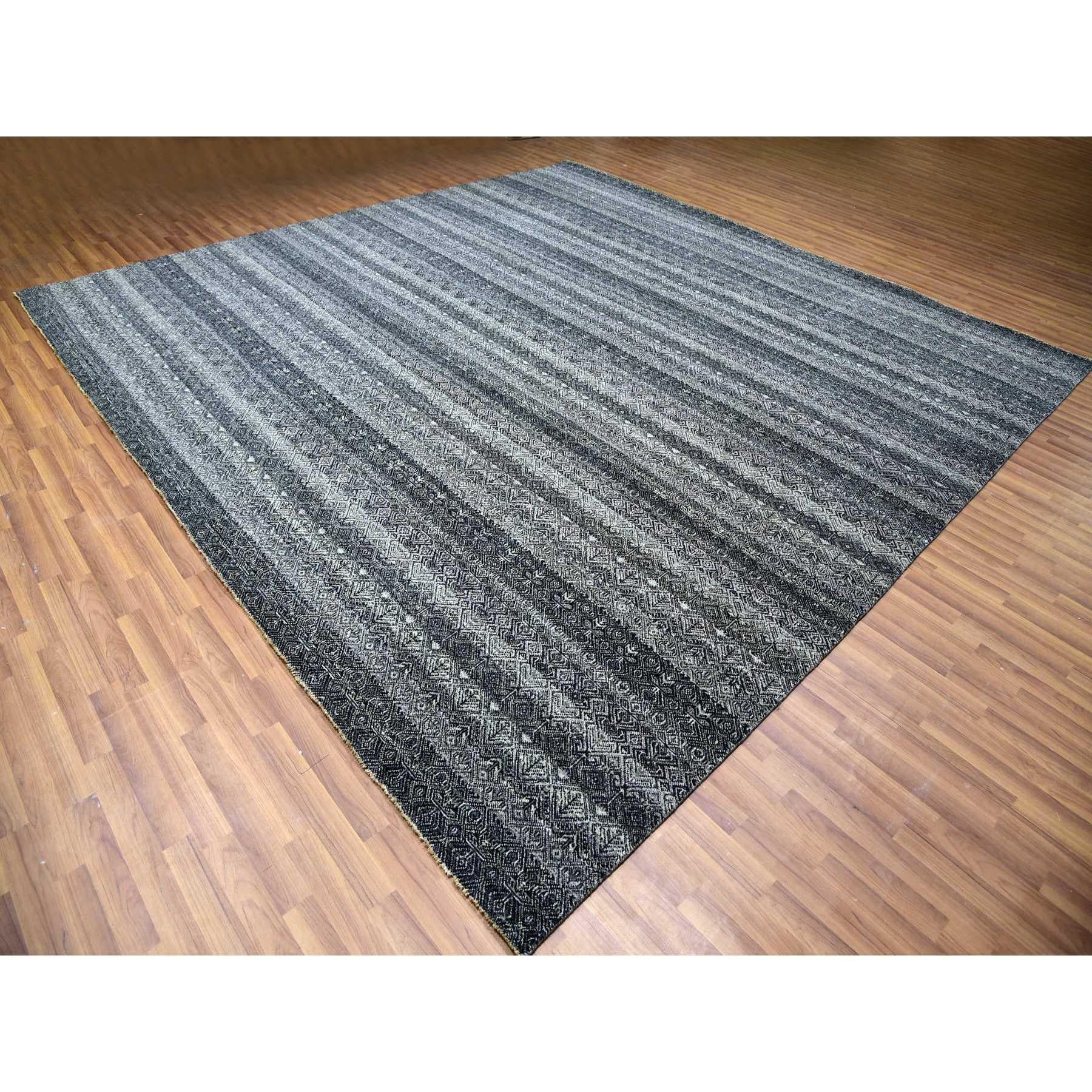 Moderno Tappeto orientale quadrato in lana grigio annodato a mano Kohinoor Herat 12' x 12' in vendita
