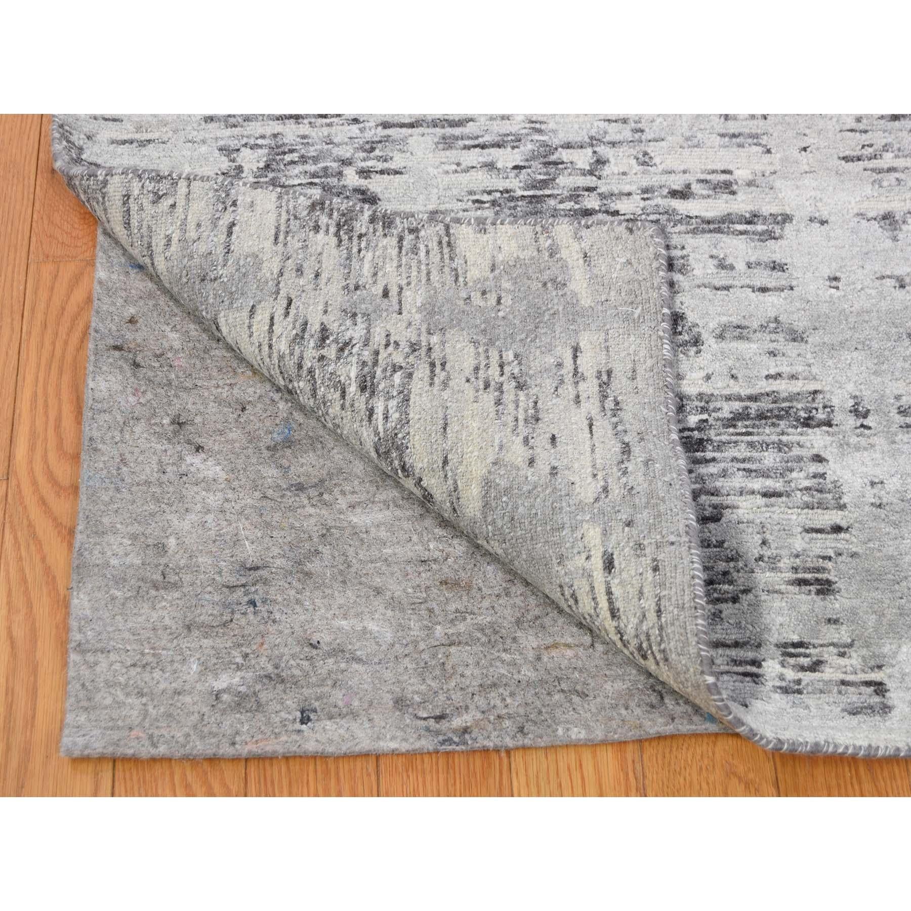 Hand-Knotted Gray Hand Spun Undyed Natural Wool Gray Modern Hand Knotted Rug