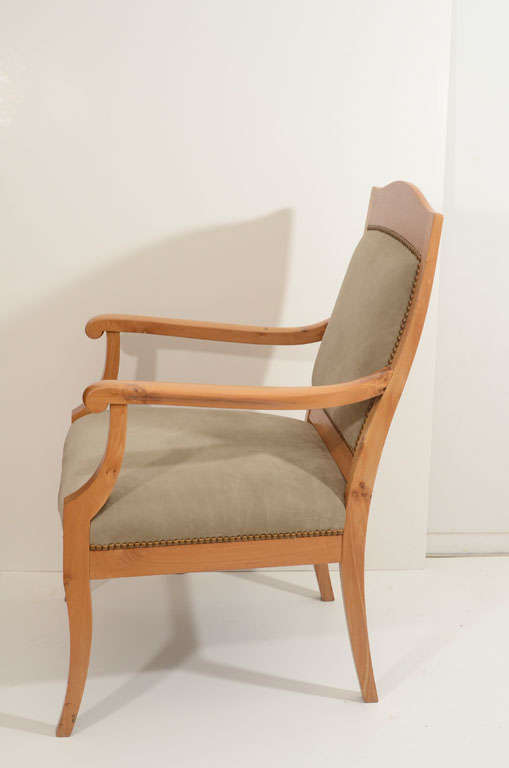 gray salon chairs