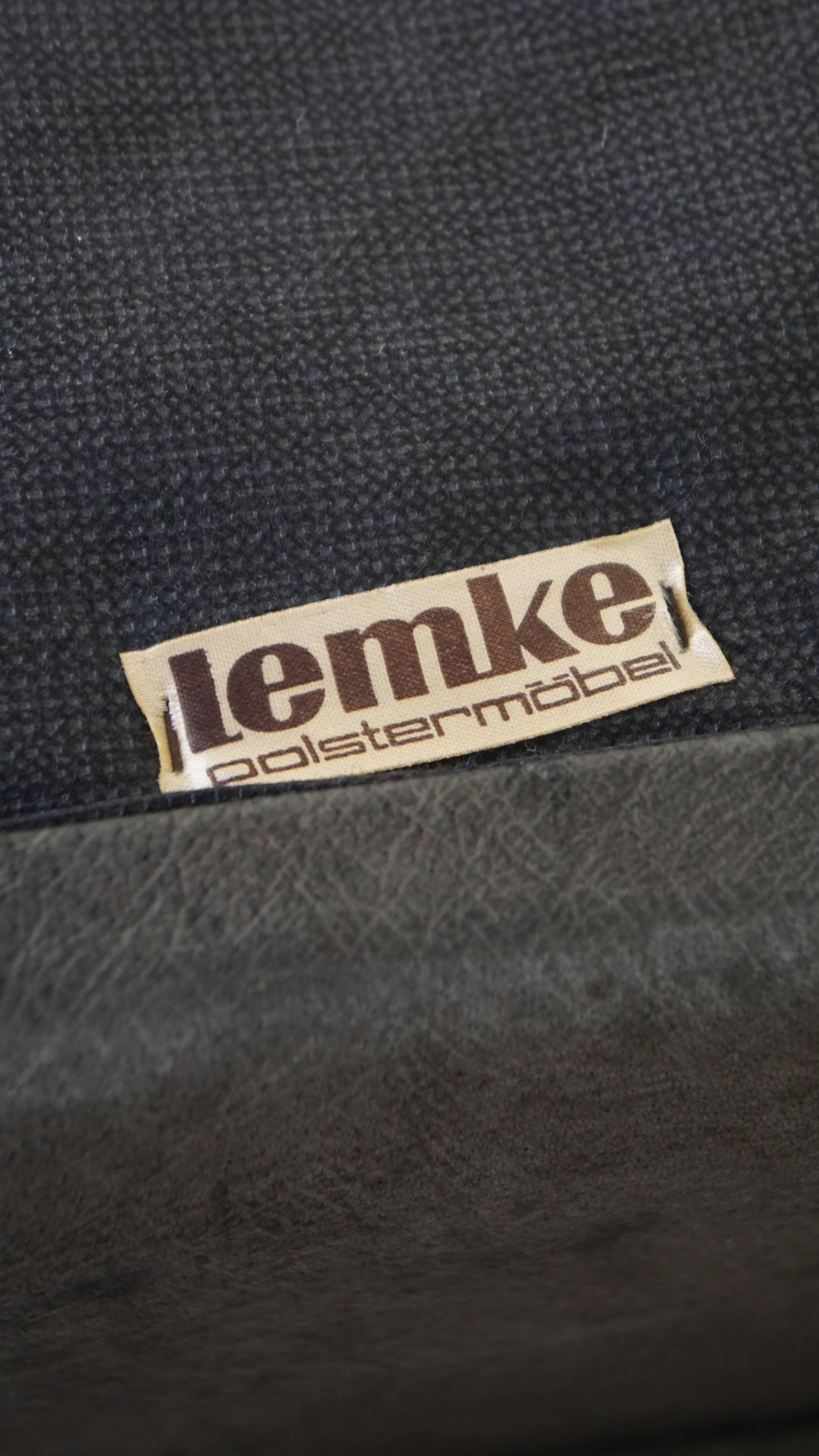 Élément de design en cuir gris des années 70 + pouf en vente 14