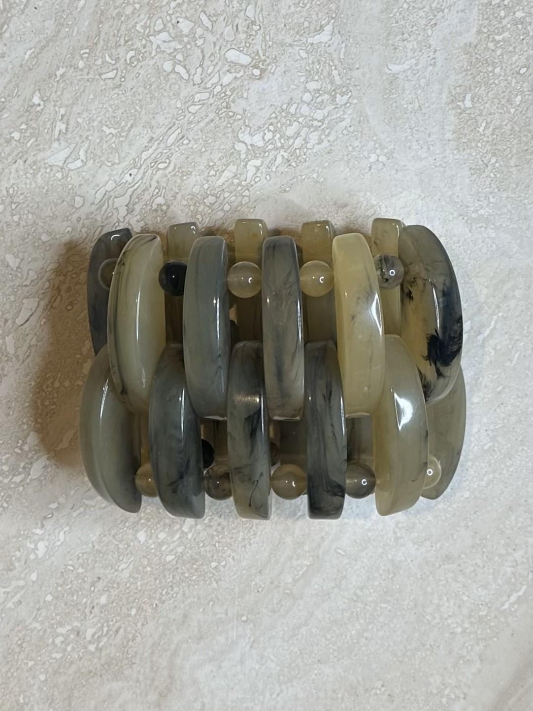 da uomo o donna Bracciale stretch in lucite grigia vintage Boho in vendita