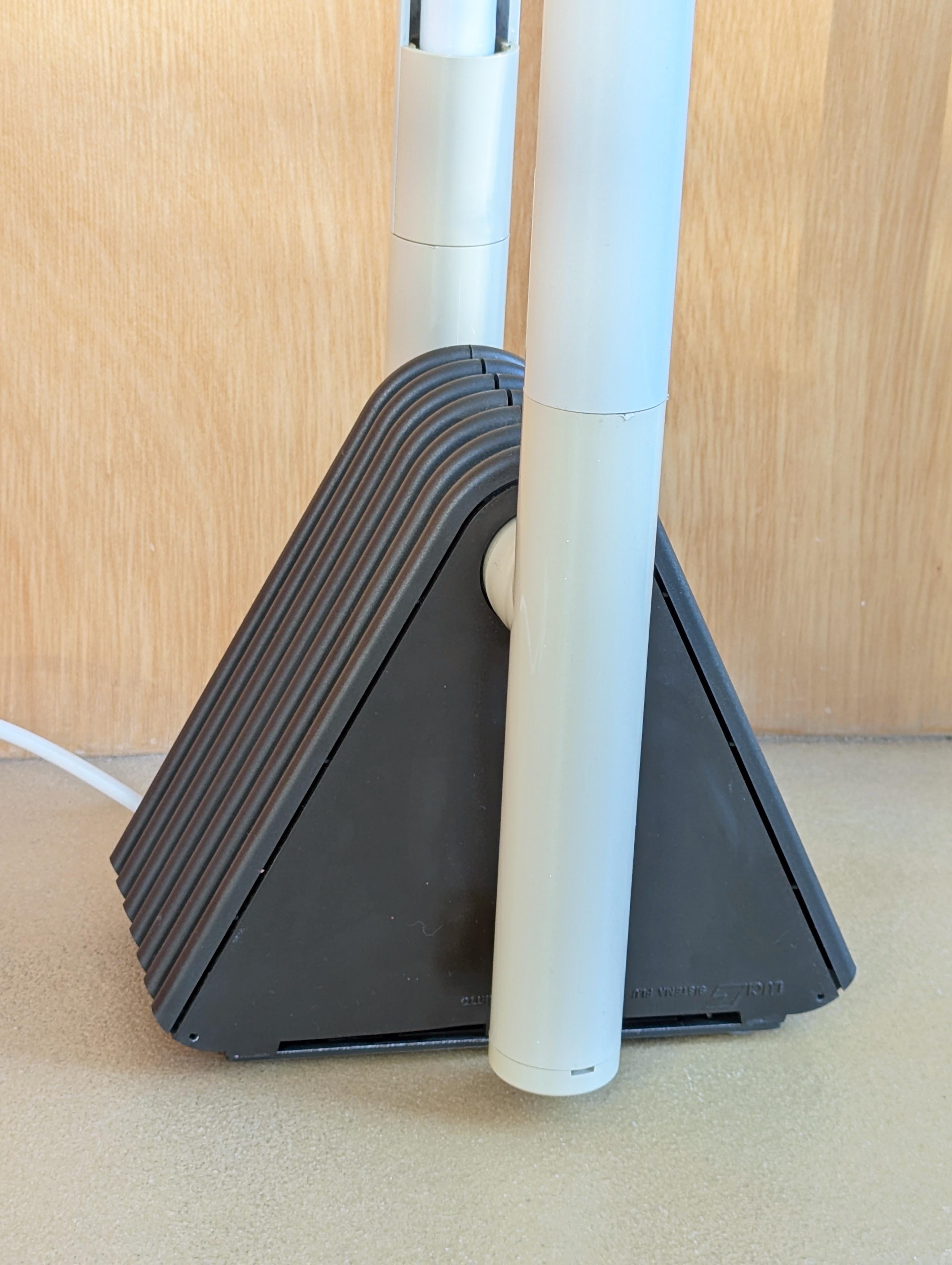 Metallo grigio e plastica anni '80  Lampada da soffitto Sistema Flu di R. Bonetto per Luci in vendita 8