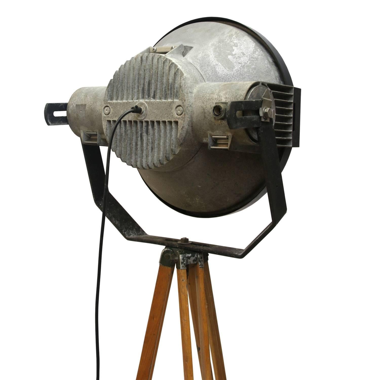 Gray Metal Stadium Spotlight Vintage Industrial Wooden Tripod Floor Lamp 1