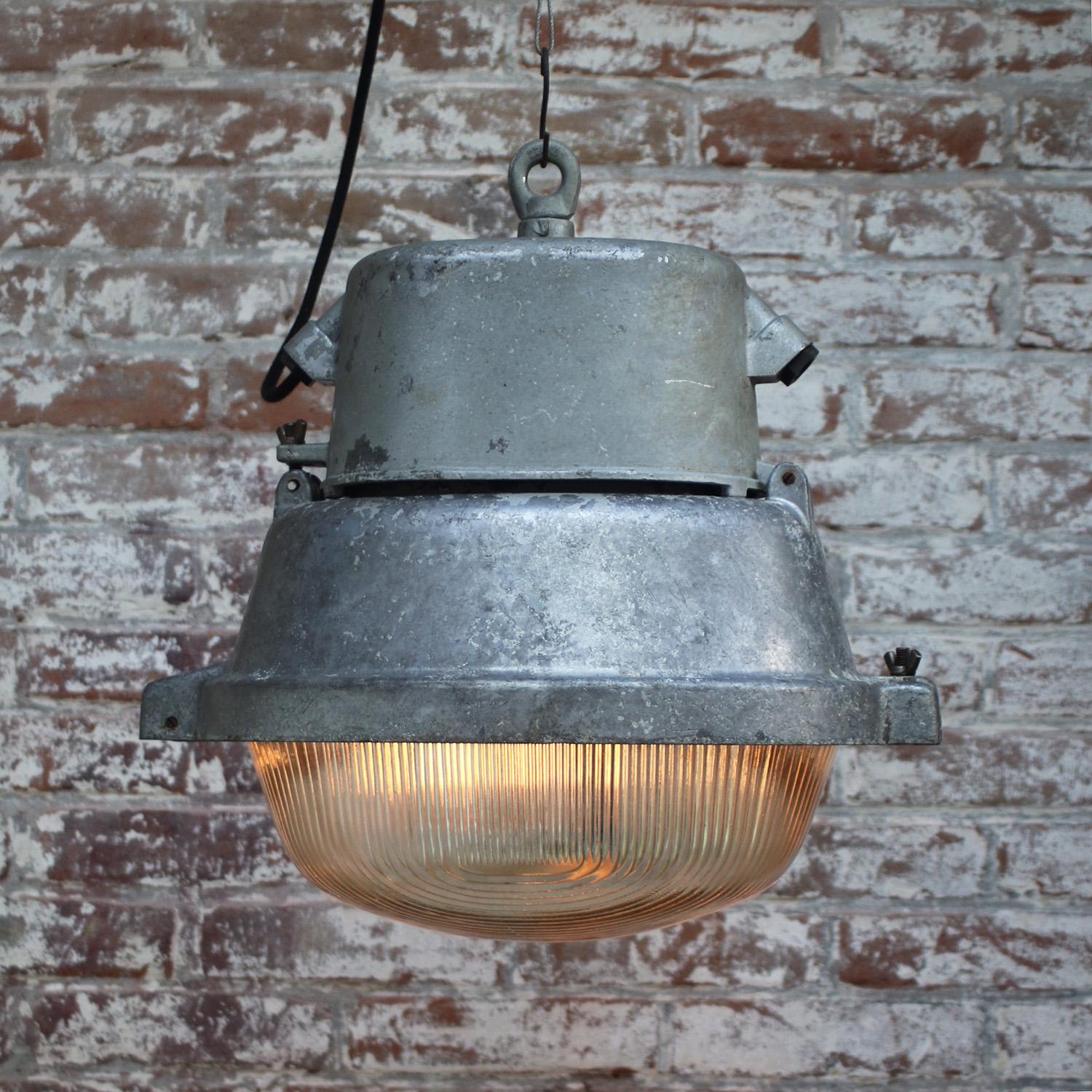 Aluminum Gray metal Vintage Industrial Oval Holophane Glass Street Light For Sale