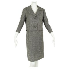 Gray Micro Herringbone Wool Eisenhower Skirt Suit w Novelty Buttons – XXS, 1950s