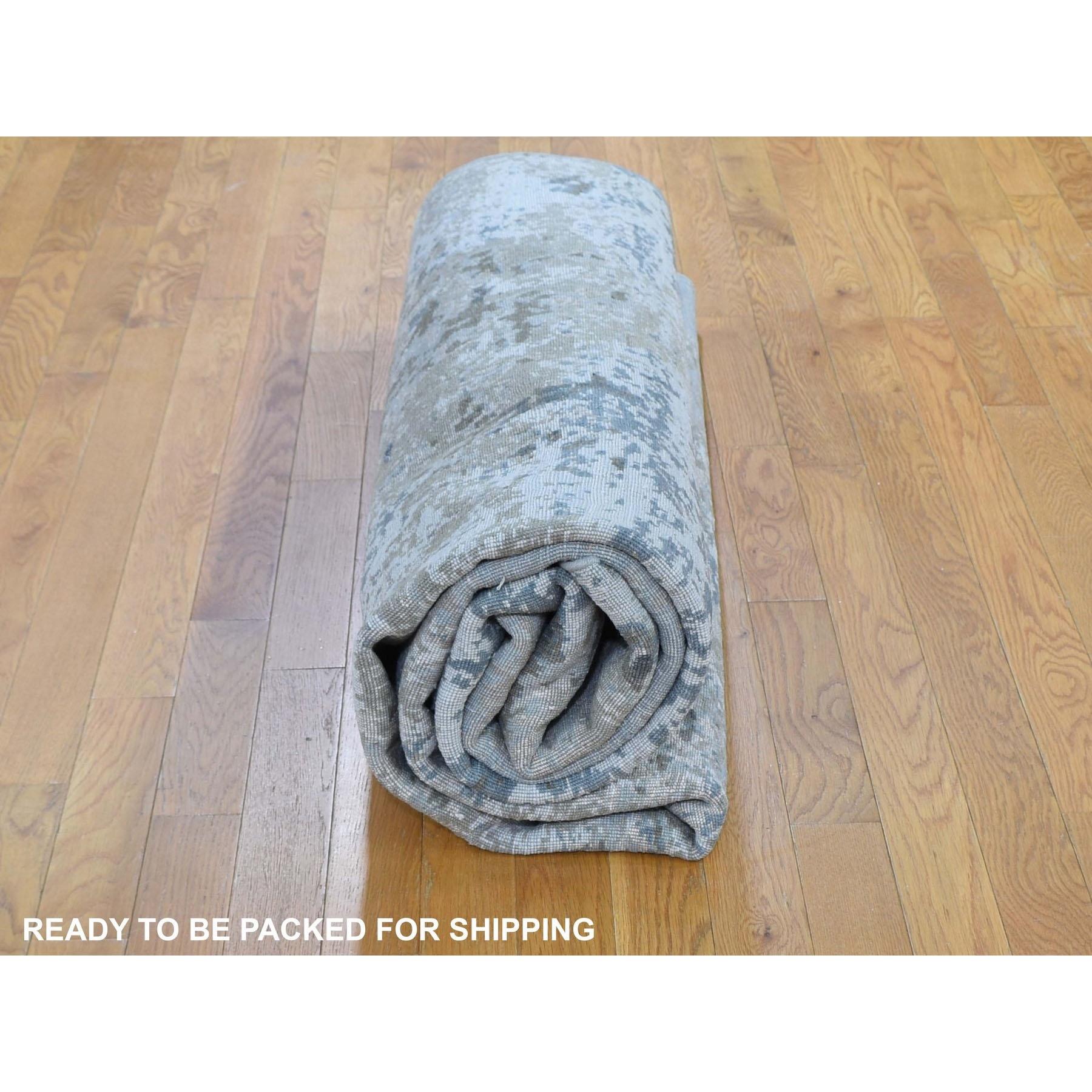 Gray Modern Abstract Design Wool and Silk Hand Knotted Oriental Rug 8'0