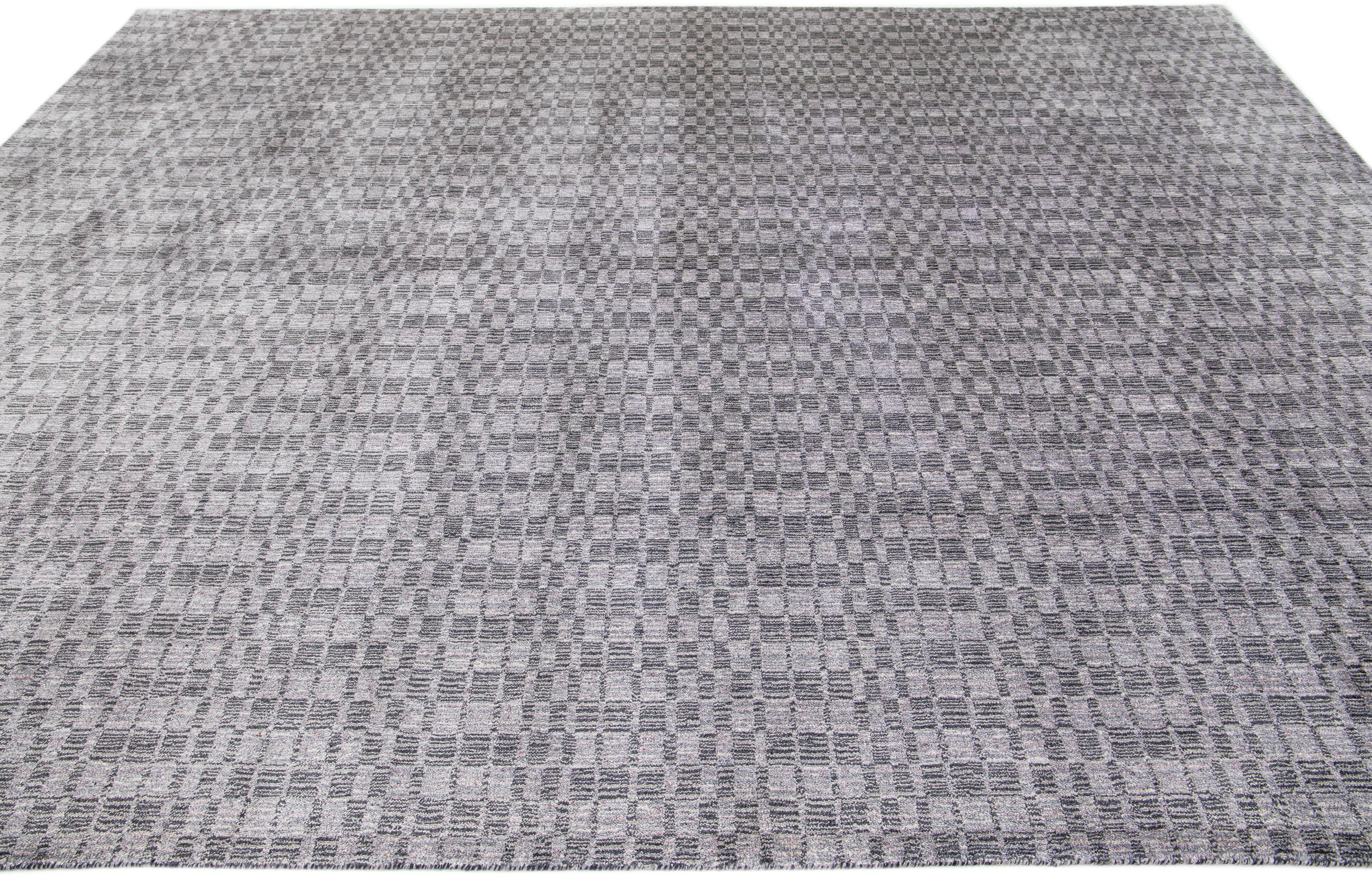 Indien Tapis moderne gris géométrique en laine et soie fait main en vente