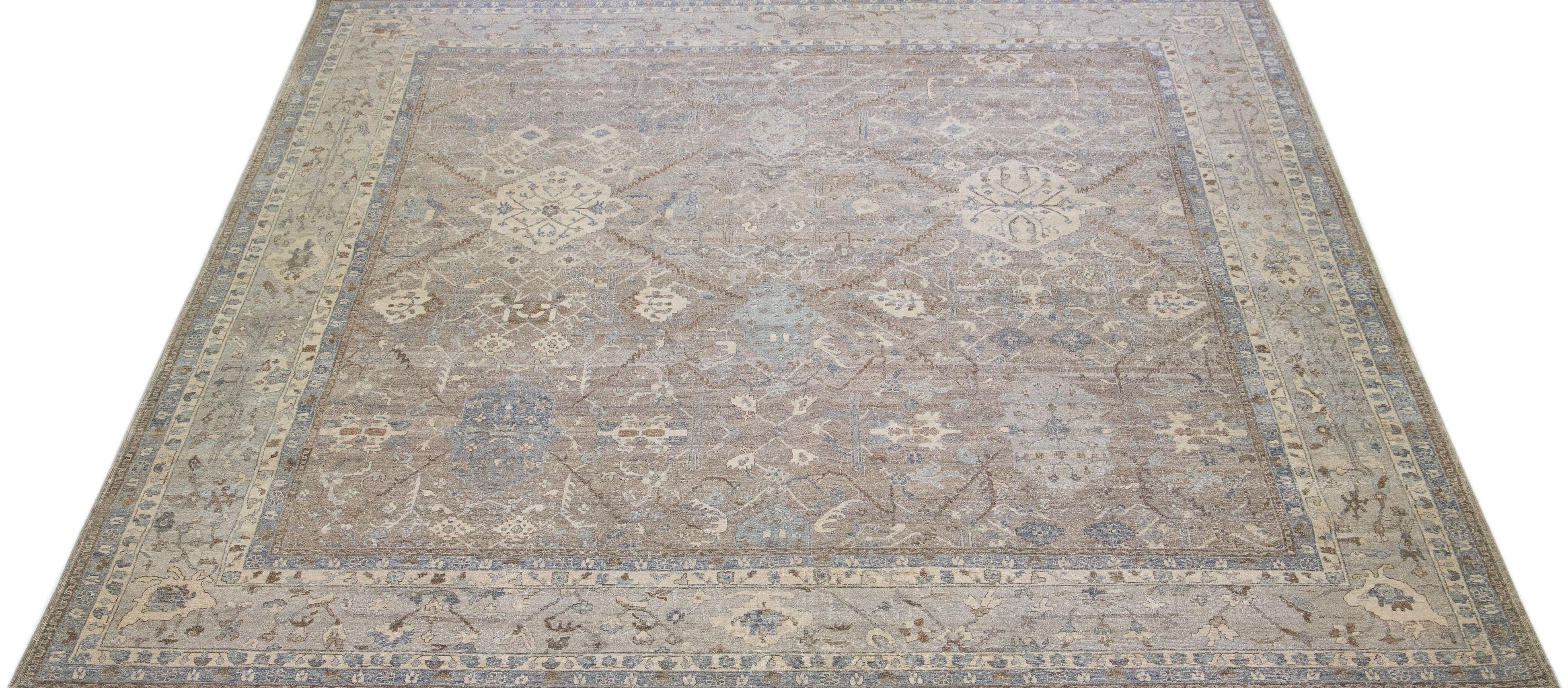 Gray Modern Indian Handmade Floral Wool Rug For Sale 1