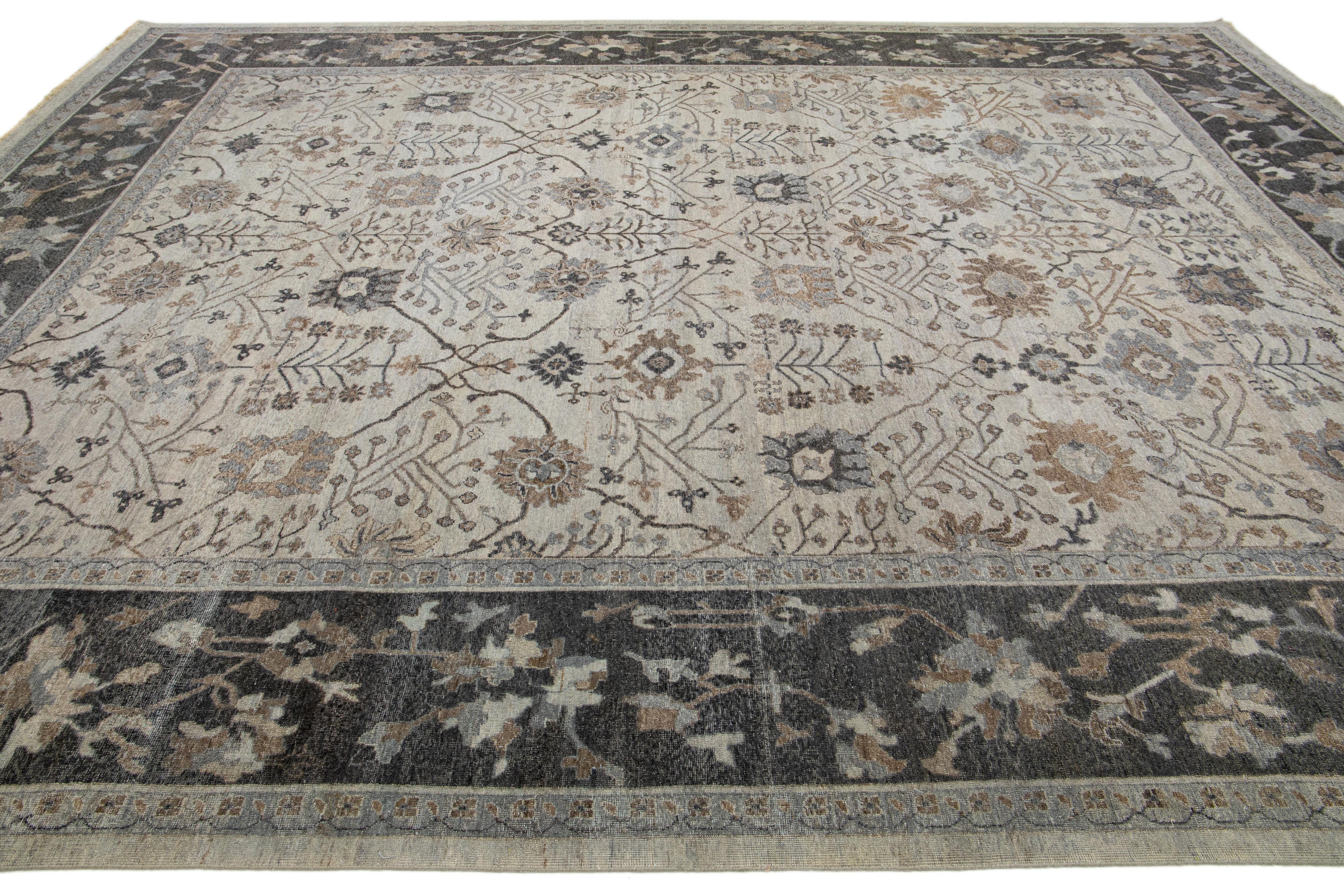 Gray Modern Mahal Handmade Floral Indian Wool Rug by Apadana In New Condition For Sale In Norwalk, CT