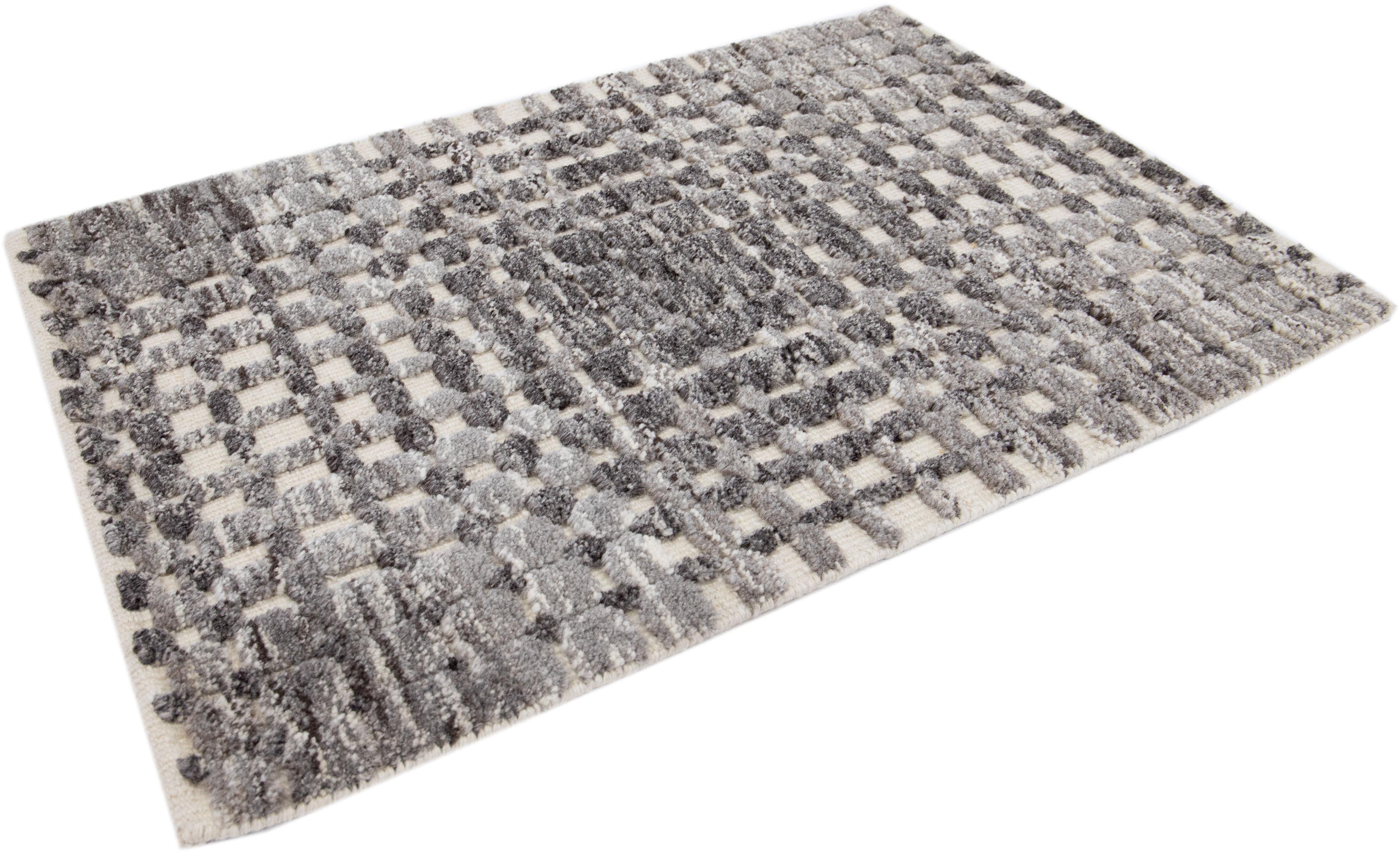 Contemporary Gray Modern Moroccan Style Handmade Custom Wool Rug For Sale