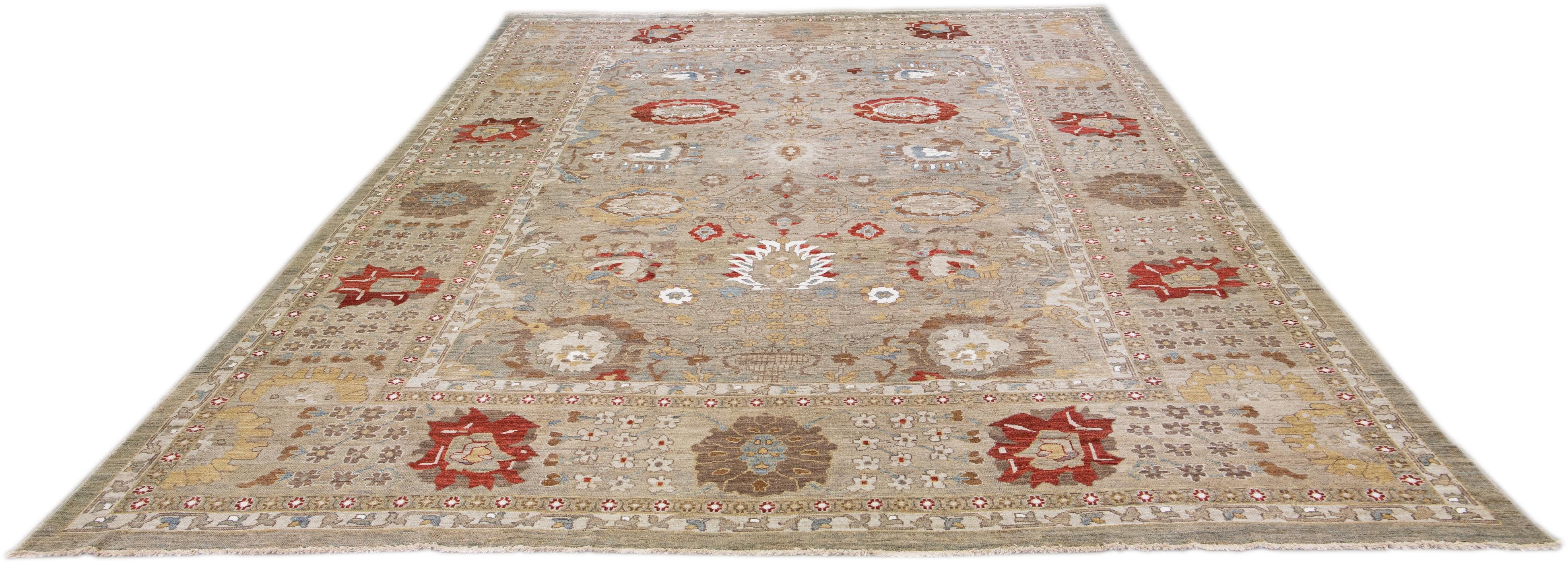 Gray Modern Sultanabad Handmade Floral Oversize Wool Rug For Sale 3