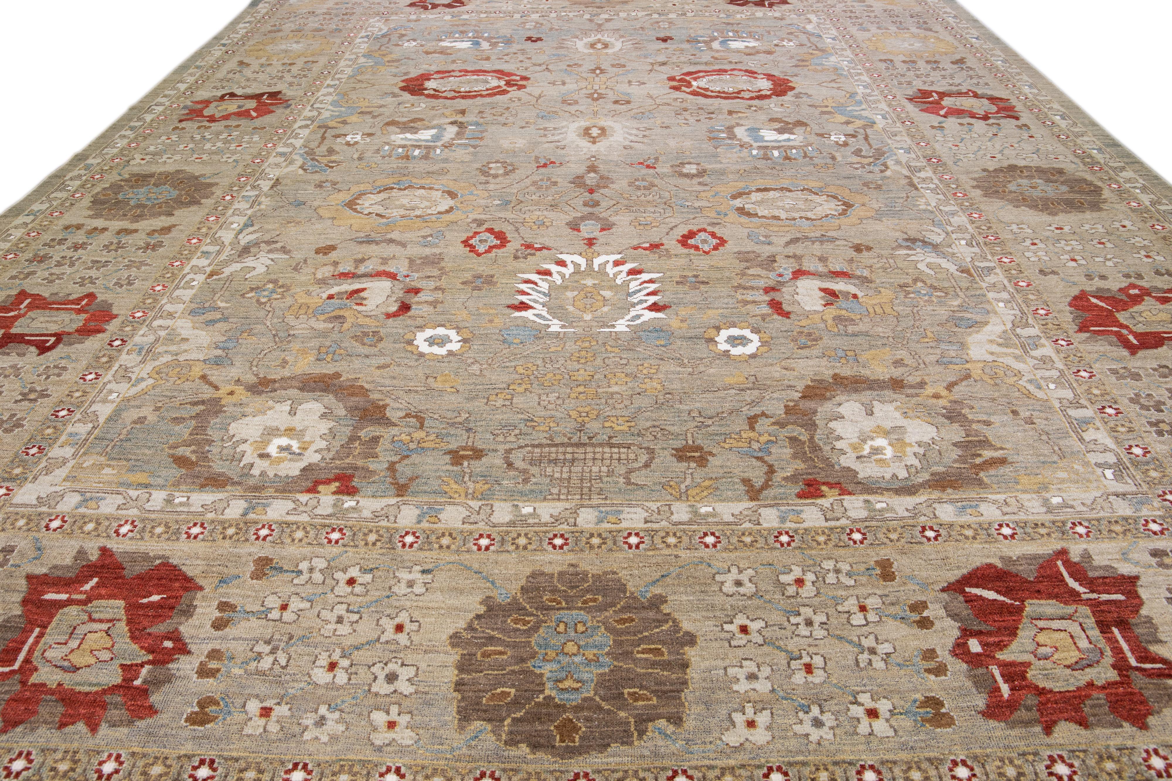 Handgefertigter, geblümter Oversize-Wollteppich in Grau, Modern Sultanabad (Oushak) im Angebot