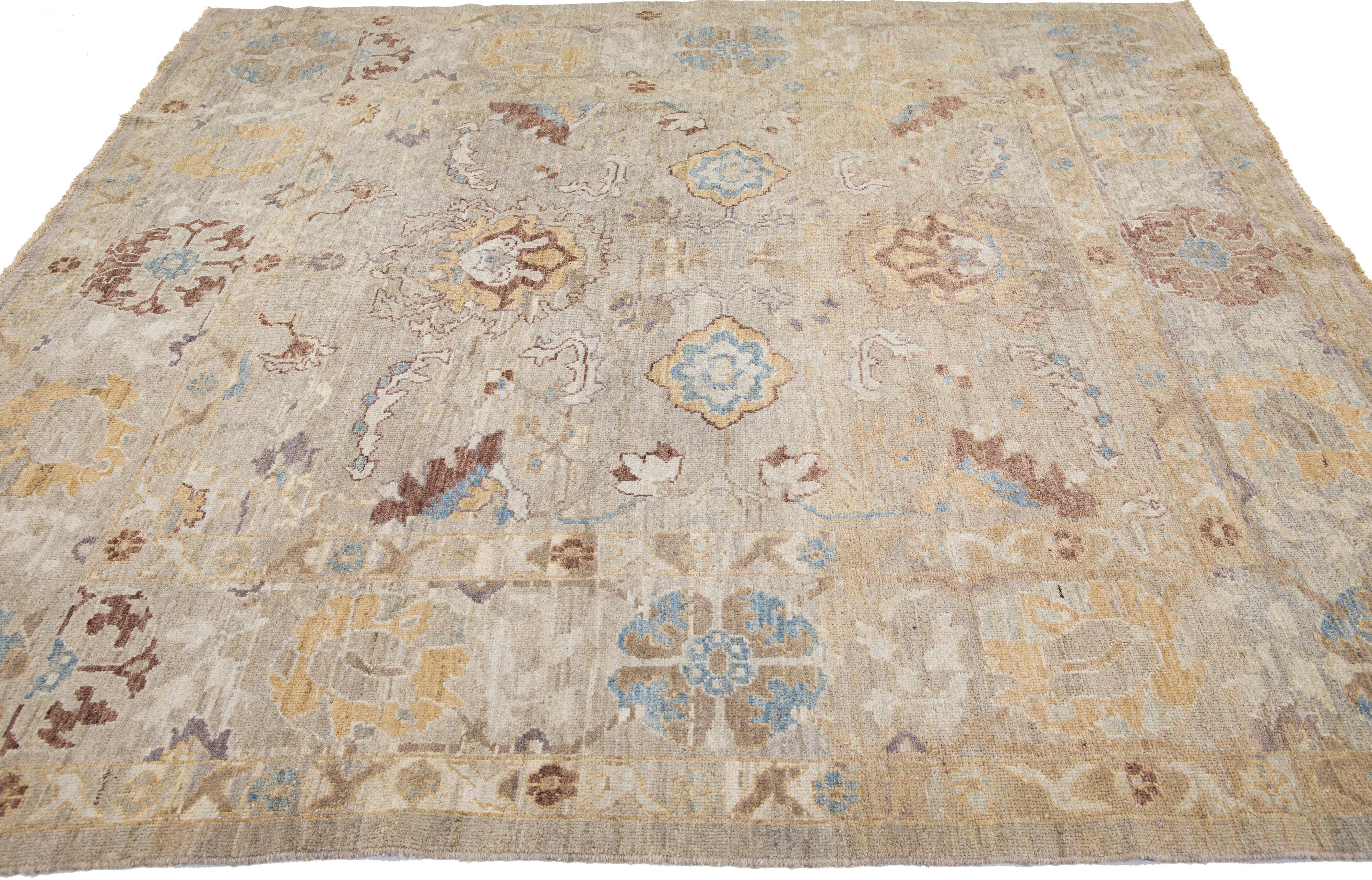 Persian Gray Modern Sultanabad Handmade Square Wool Rug with Floral Motif For Sale