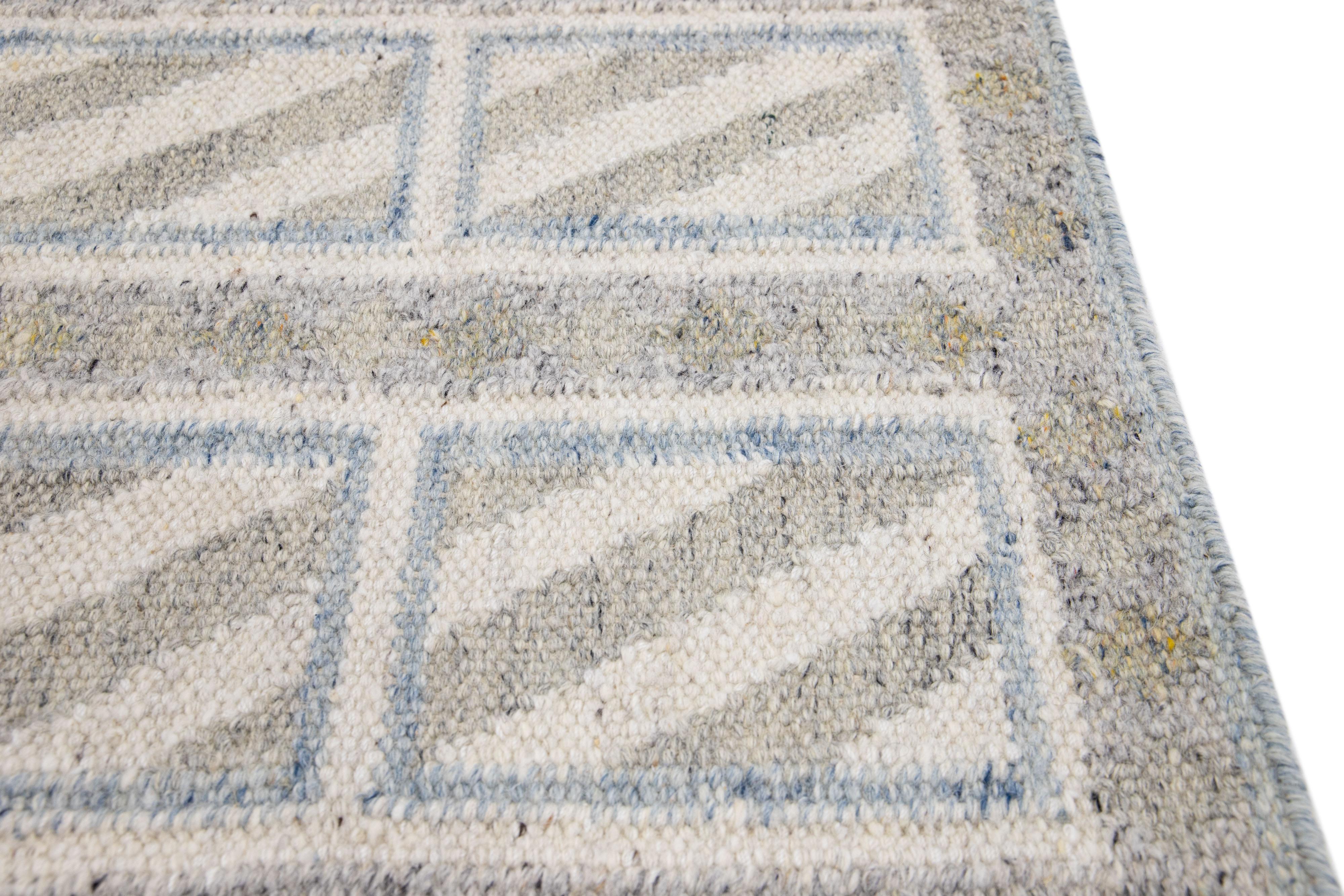 Indian Gray Modern Swedish Style Handmade Custom Wool Rug For Sale