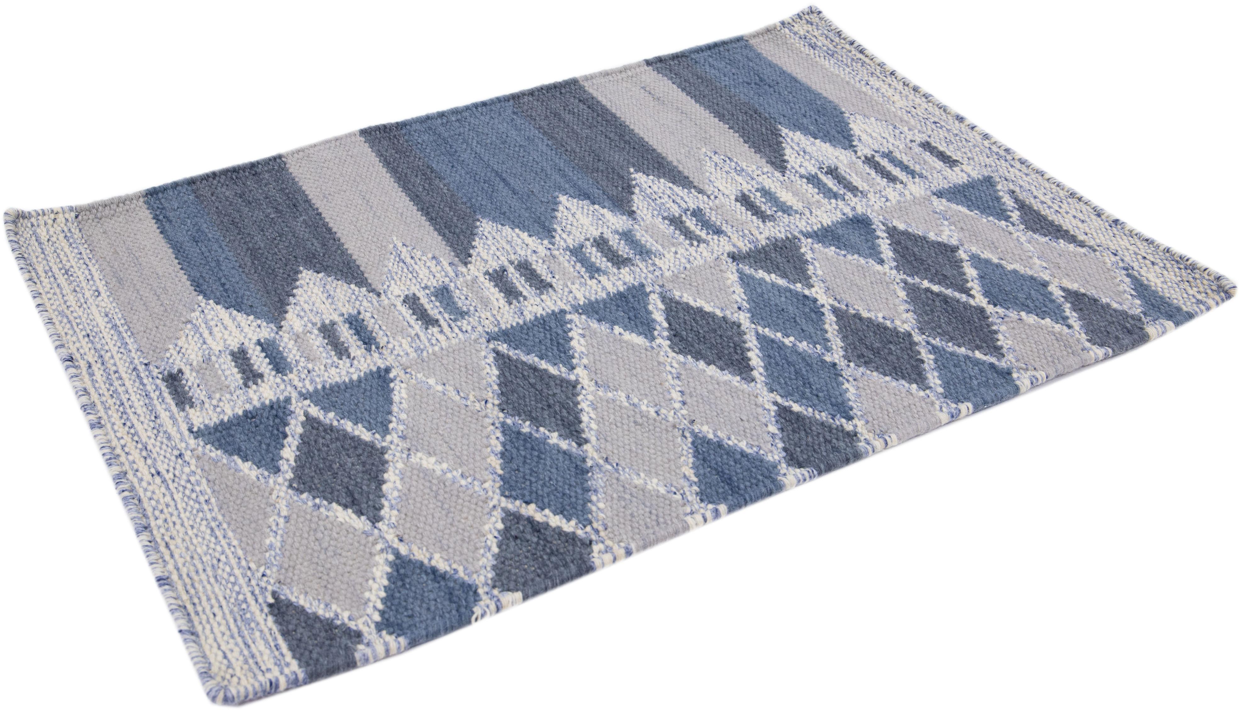 Gray Modern Swedish Style Handmade Custom Wool Rug In New Condition For Sale In Norwalk, CT