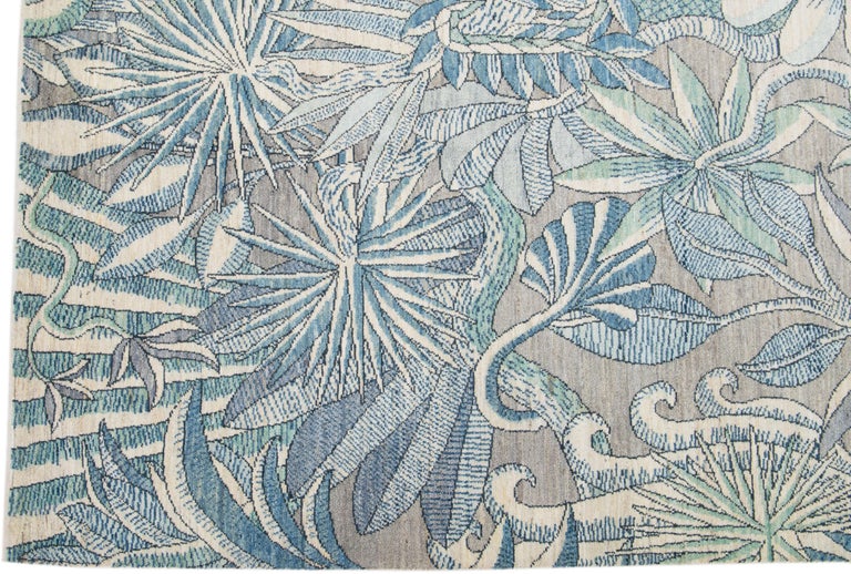 Gray Modern Transitional Handmade Wool Rug with Retro Bloom Design For ...