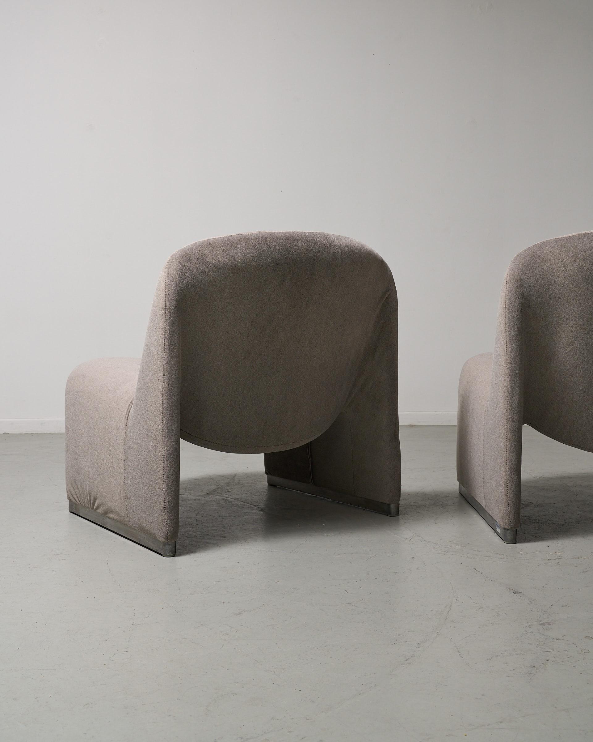 Mid-20th Century Gray mohair velvet Alky chairs by Giancarlo Piretti for Anonima Castelli For Sale