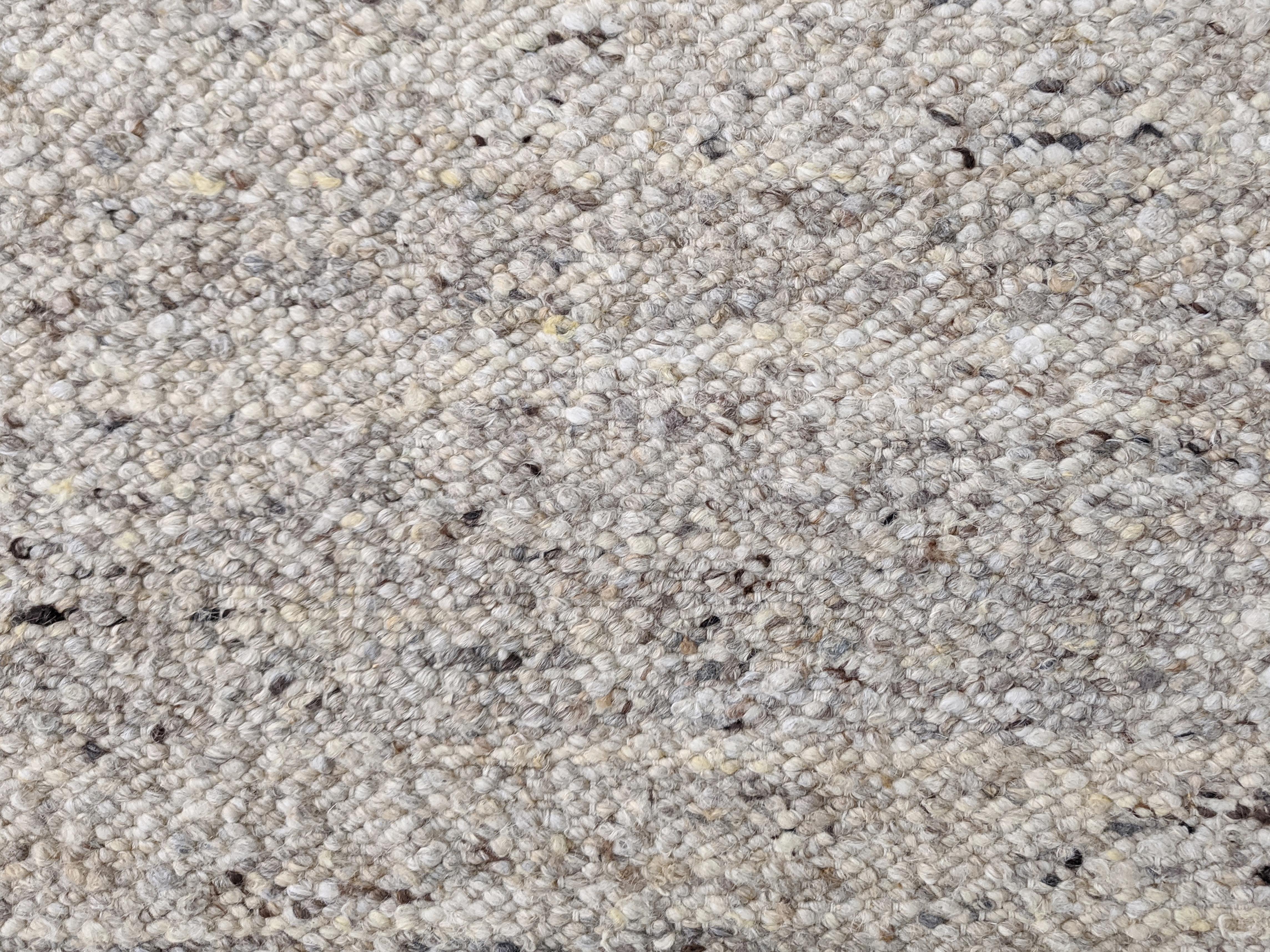 Indian Gray Natural Raw Wool  For Sale