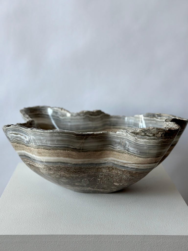 Gray Onyx Decorative Stone Bowl For Sale at 1stDibs