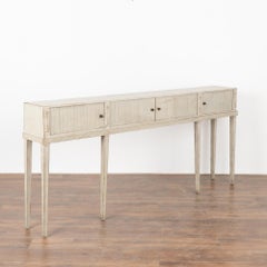 Console de style Gustavien peinte en gris, Suède vers 1900