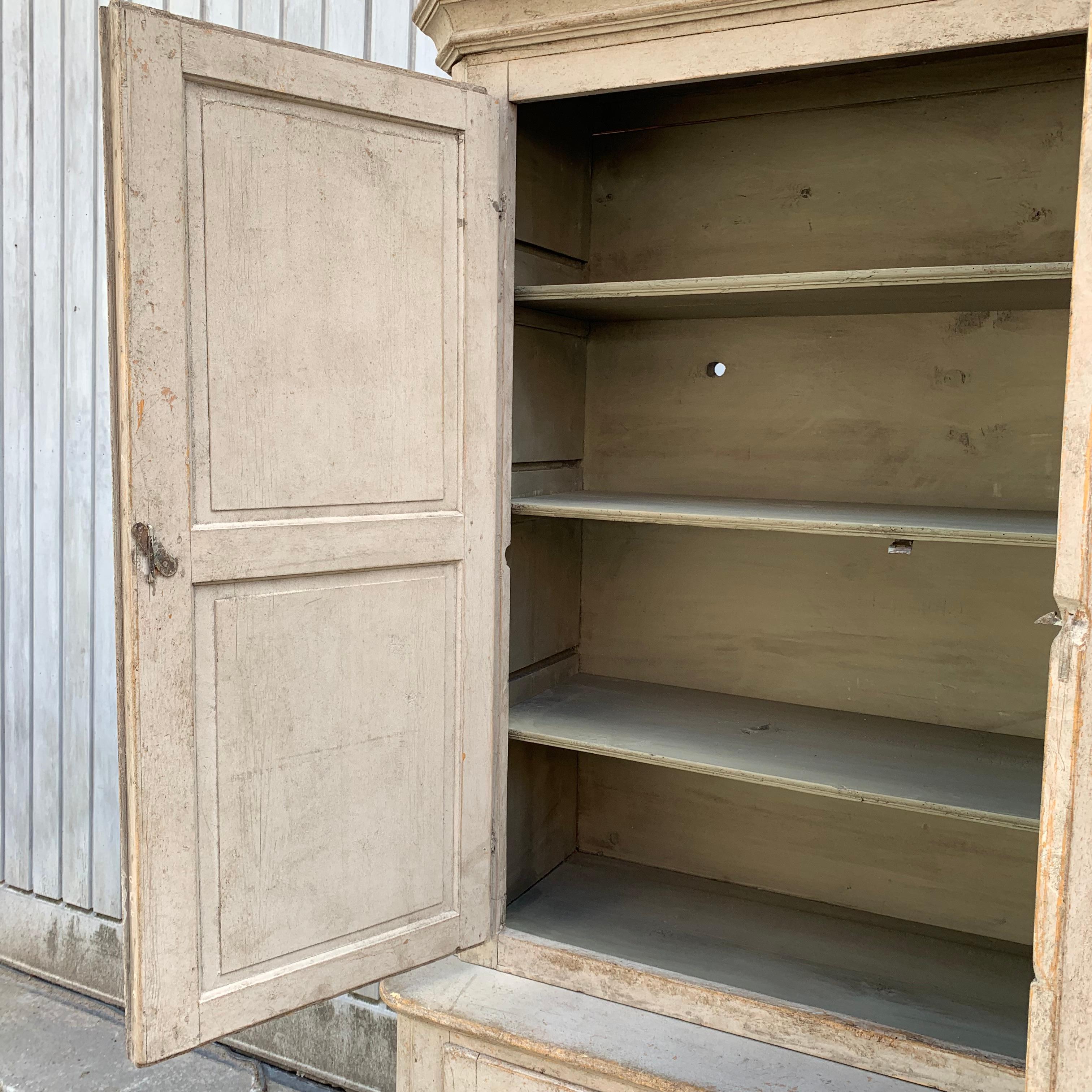 Hand-Painted Gray Painted Gustavian Two-Piece Cabinet or Cupboard, Sweden, Early 19th Century