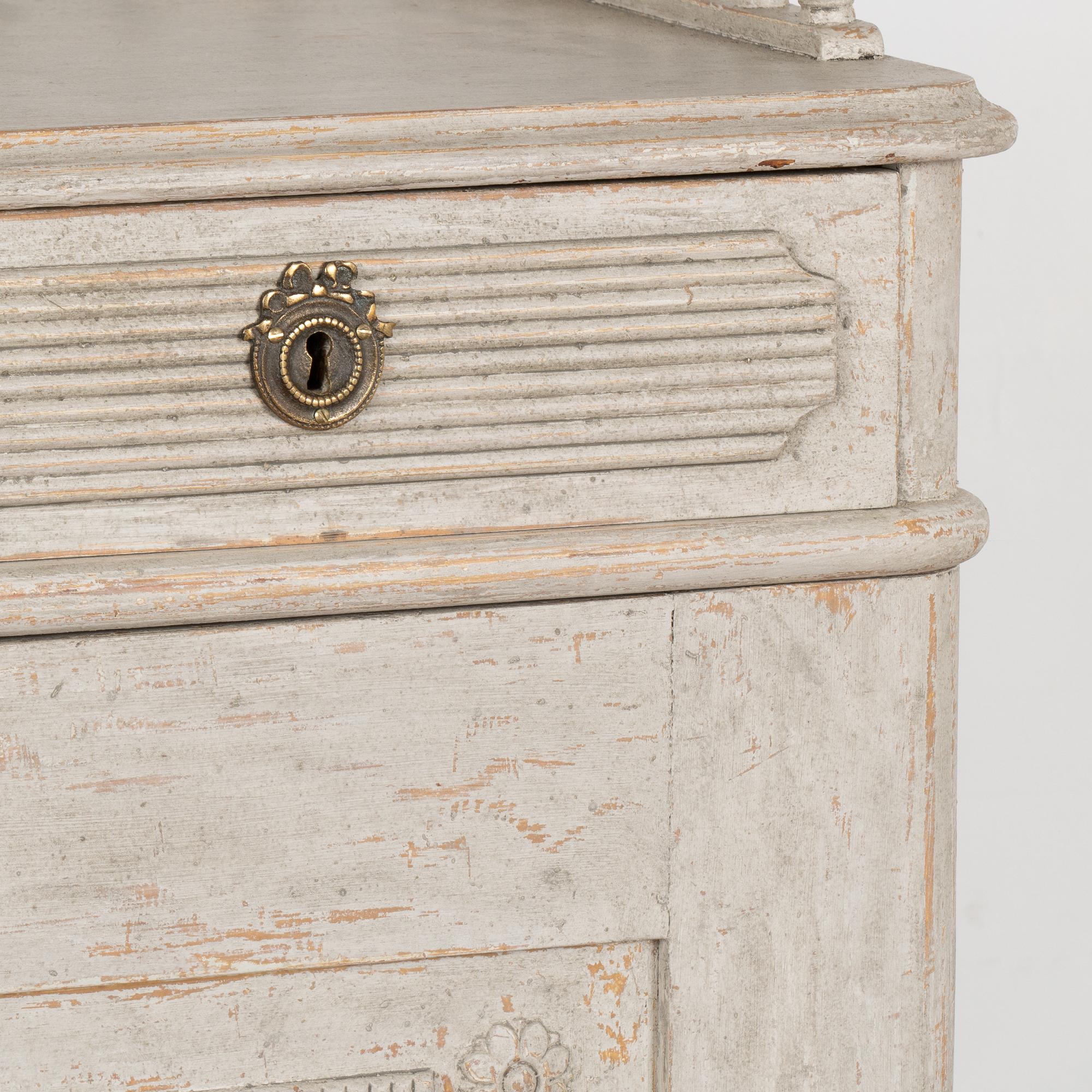 Gray Painted Swedish Gustavian Sideboard Cabinet, circa 1840-60 3
