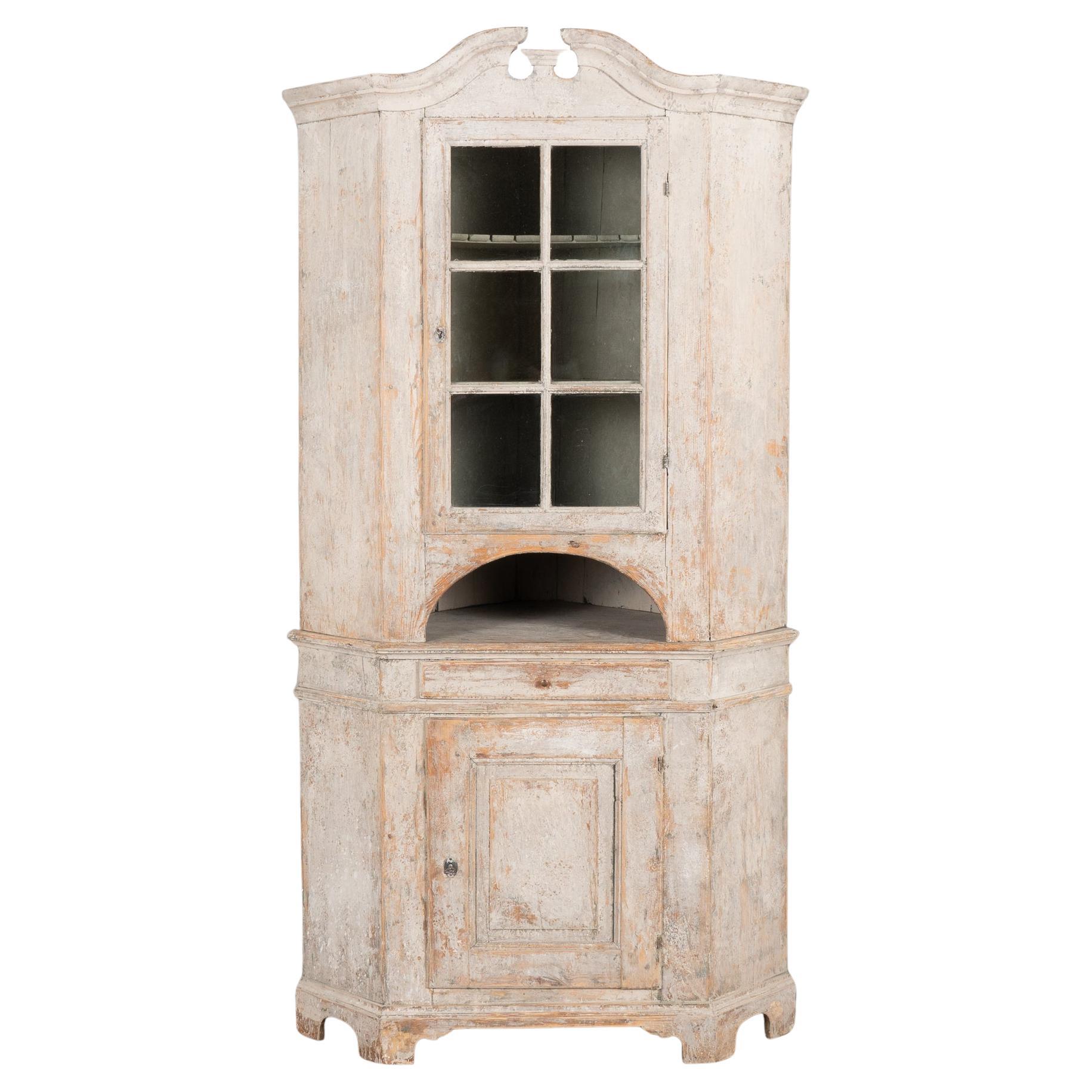 Gray Pine Corner Cabinet from Sweden, circa 1820-40