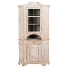 Mobile angolare in pino grigio proveniente dalla Svezia, 1820-40 circa
