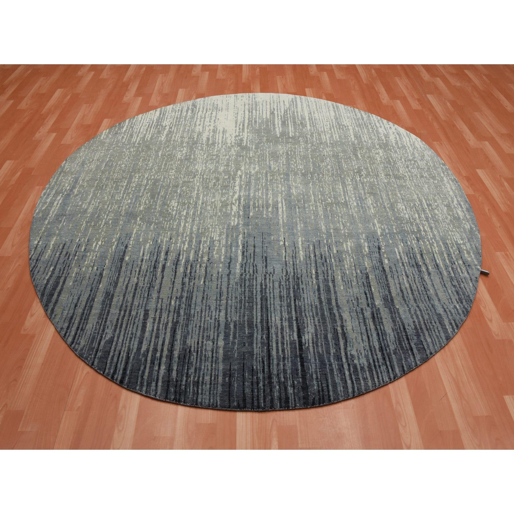 Indian Gray Pure Wool Hand Knotted Modern Ombre Design Round Oriental Rug 7'10