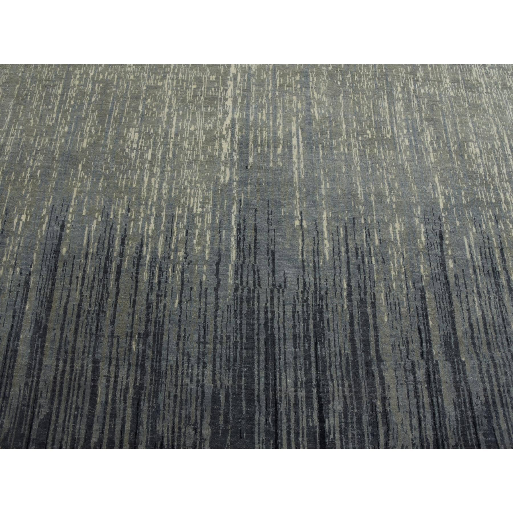 Gray Pure Wool Hand Knotted Modern Ombre Design Round Oriental Rug 7'10