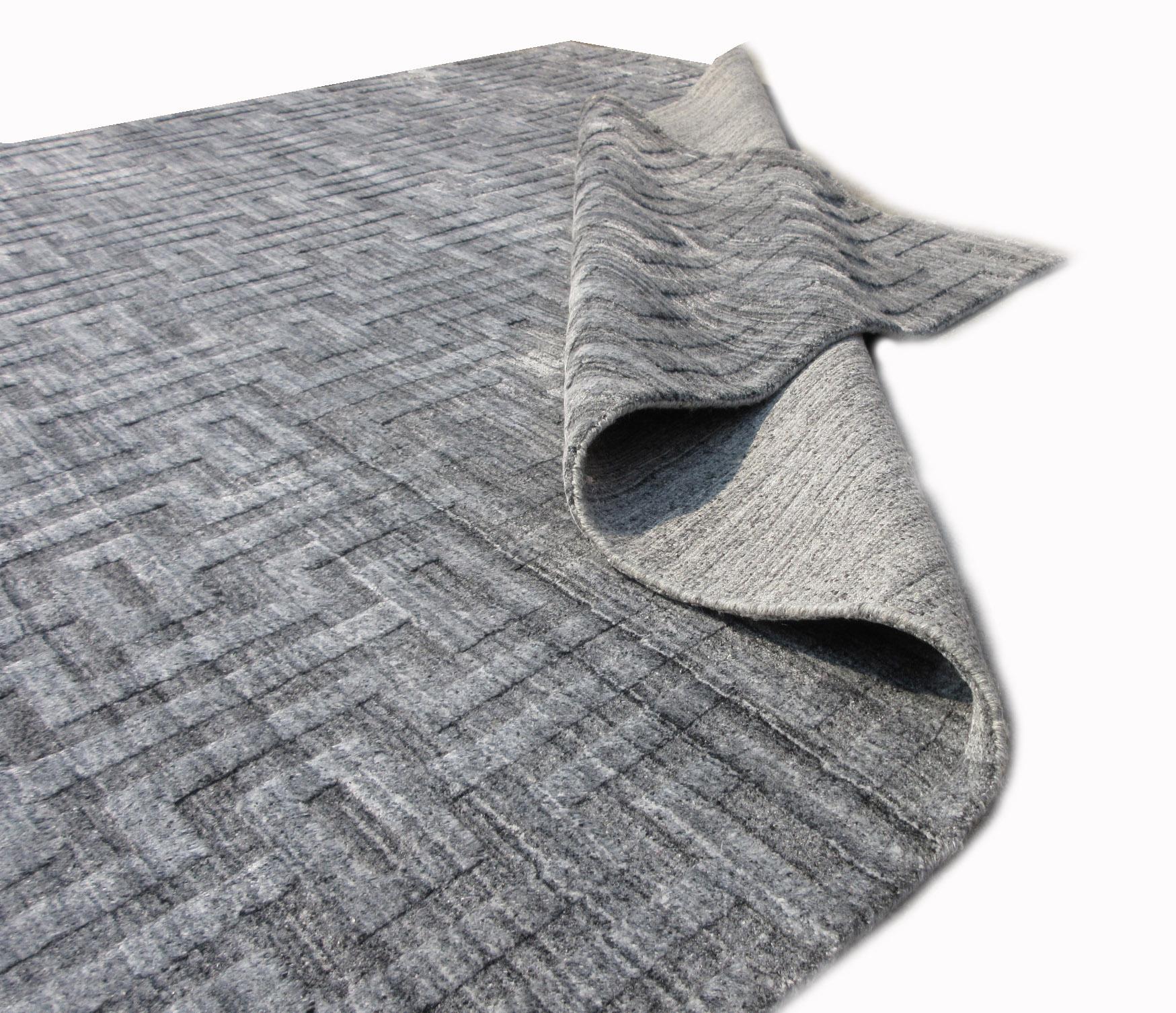 Gray Silk Modern Rug For Sale 1