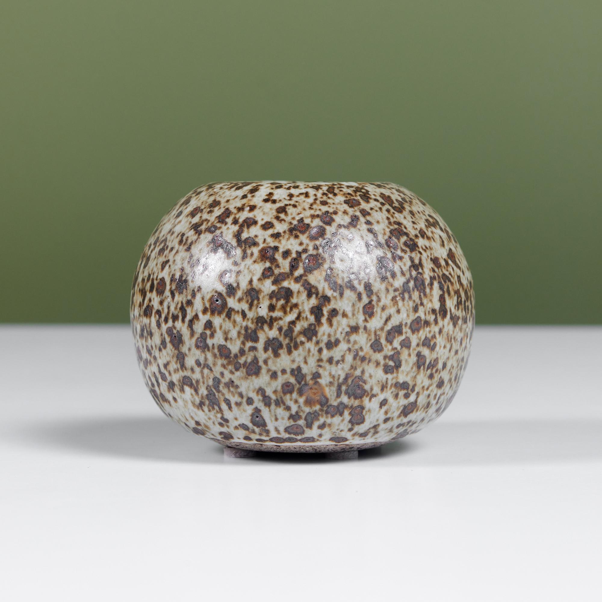 American Gray Speckle Glazed Bud Vase For Sale