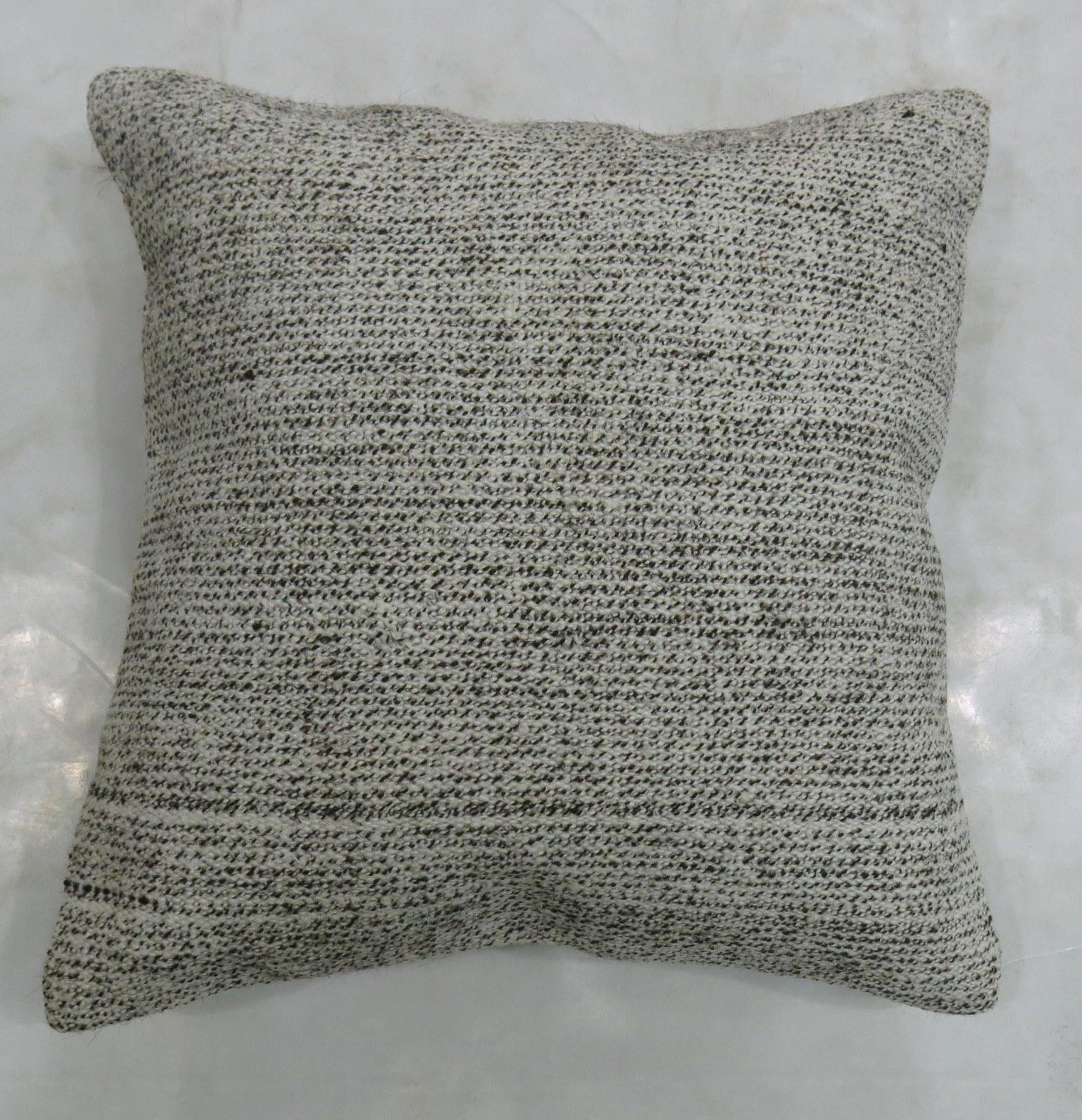 Modern Gray Speckled Turkish Kilim Pillow For Sale
