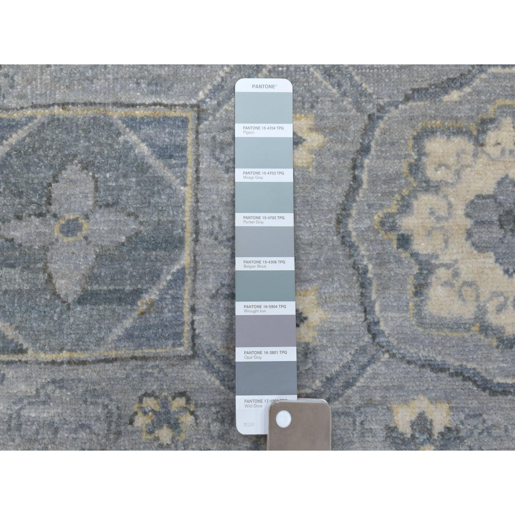 Handgeknüpfter orientalischer Teppich aus reiner Wolle mit grauem Stein gewaschenem Peshawar-Stein 8'10