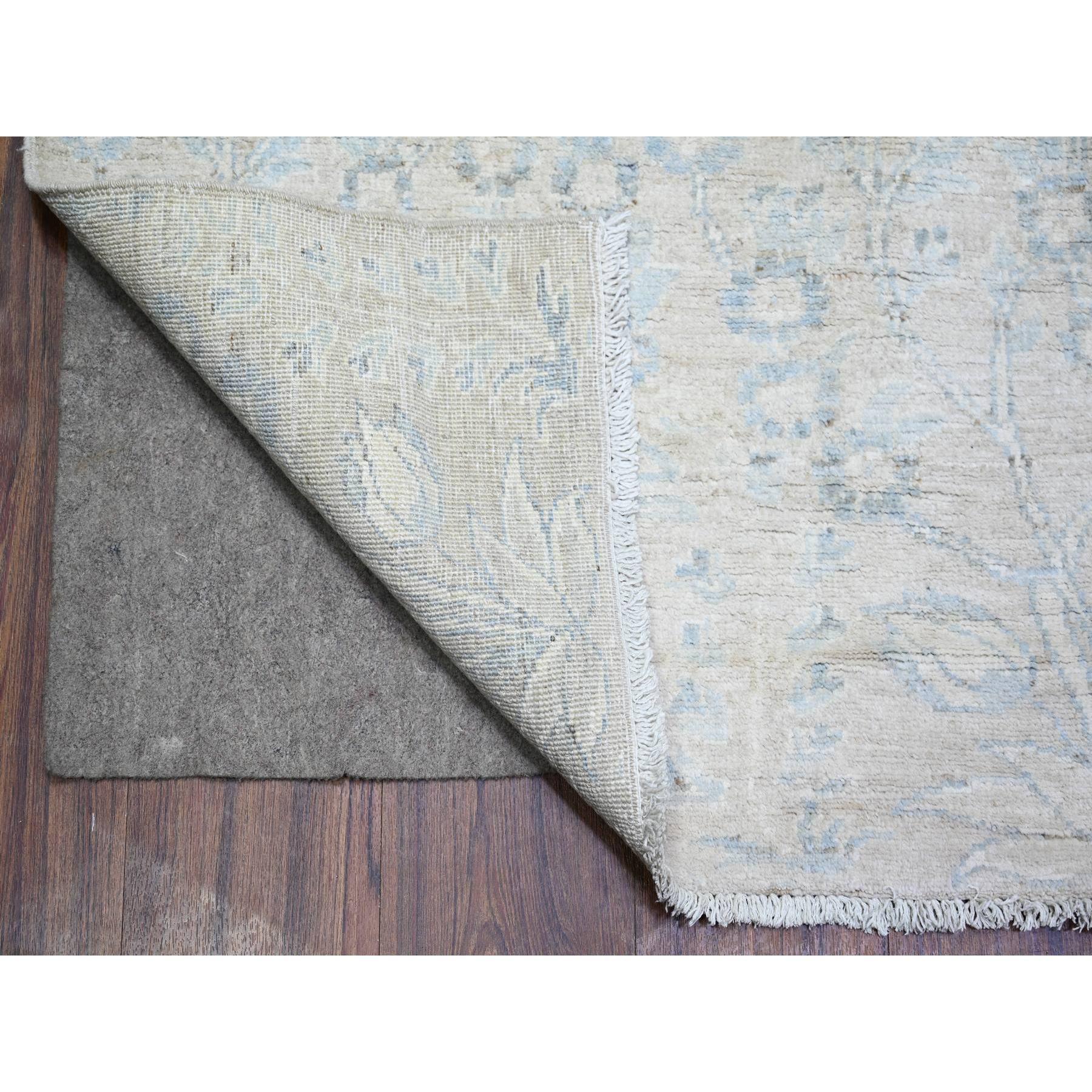 Handgeknüpfter orientalischer Teppich aus reiner Wolle mit grauem Stein gewaschenem Peshawar-Stein 8'7