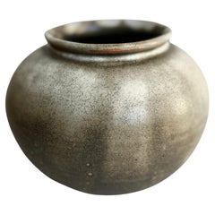 Grau / hellbraun / beige handgefertigte Vase Nr. 23