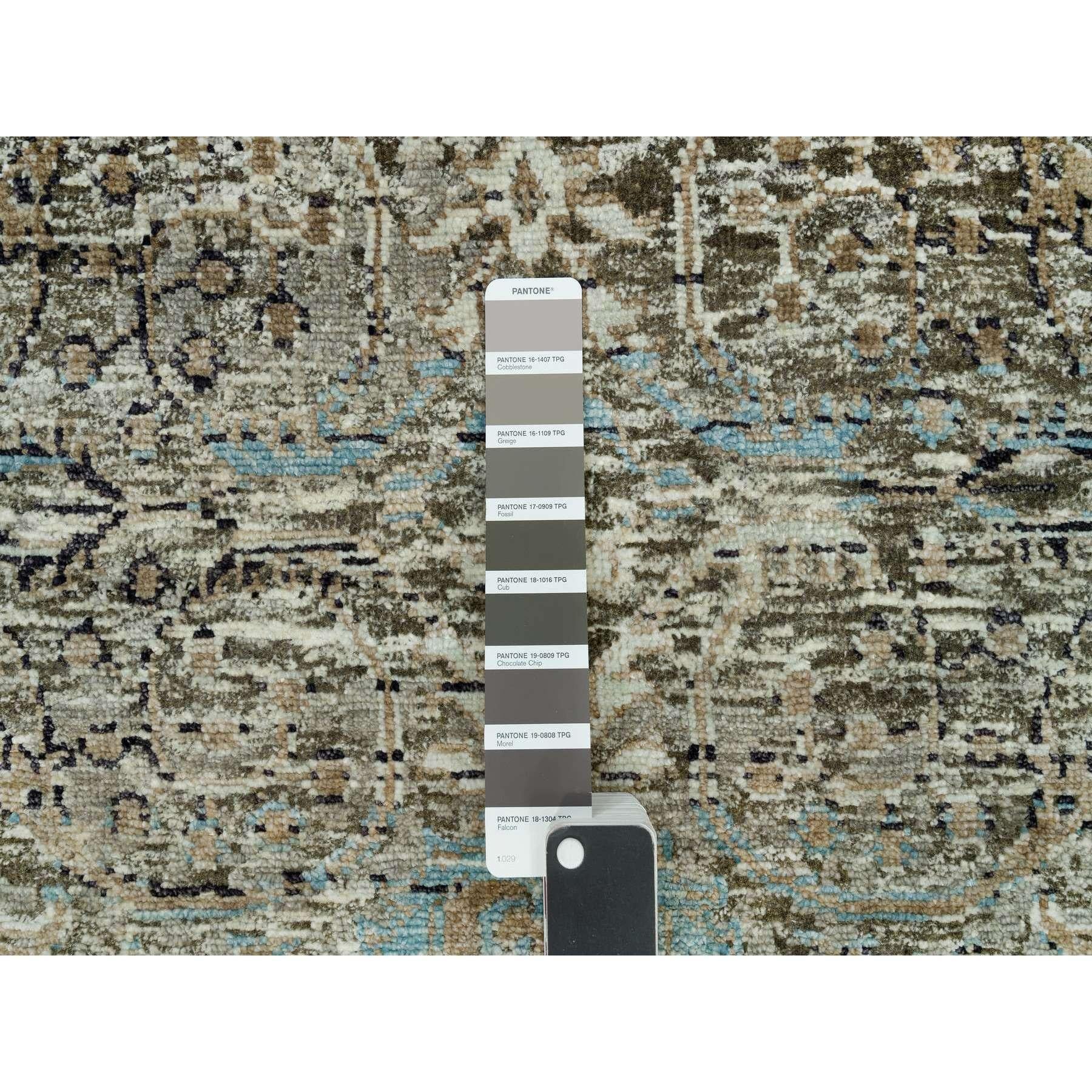 Grauer, handgeknüpfter, persischer, XL-Läufer aus Seide und Wolle, Übergangsstil, 2'8