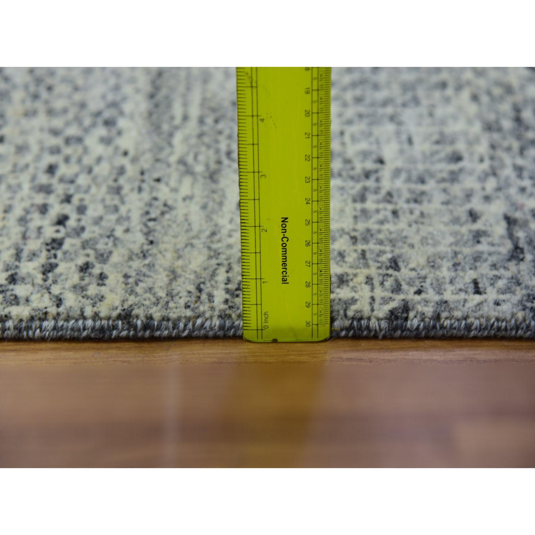 Übergroßer handgeknüpfter Teppich in Übergröße 12'2