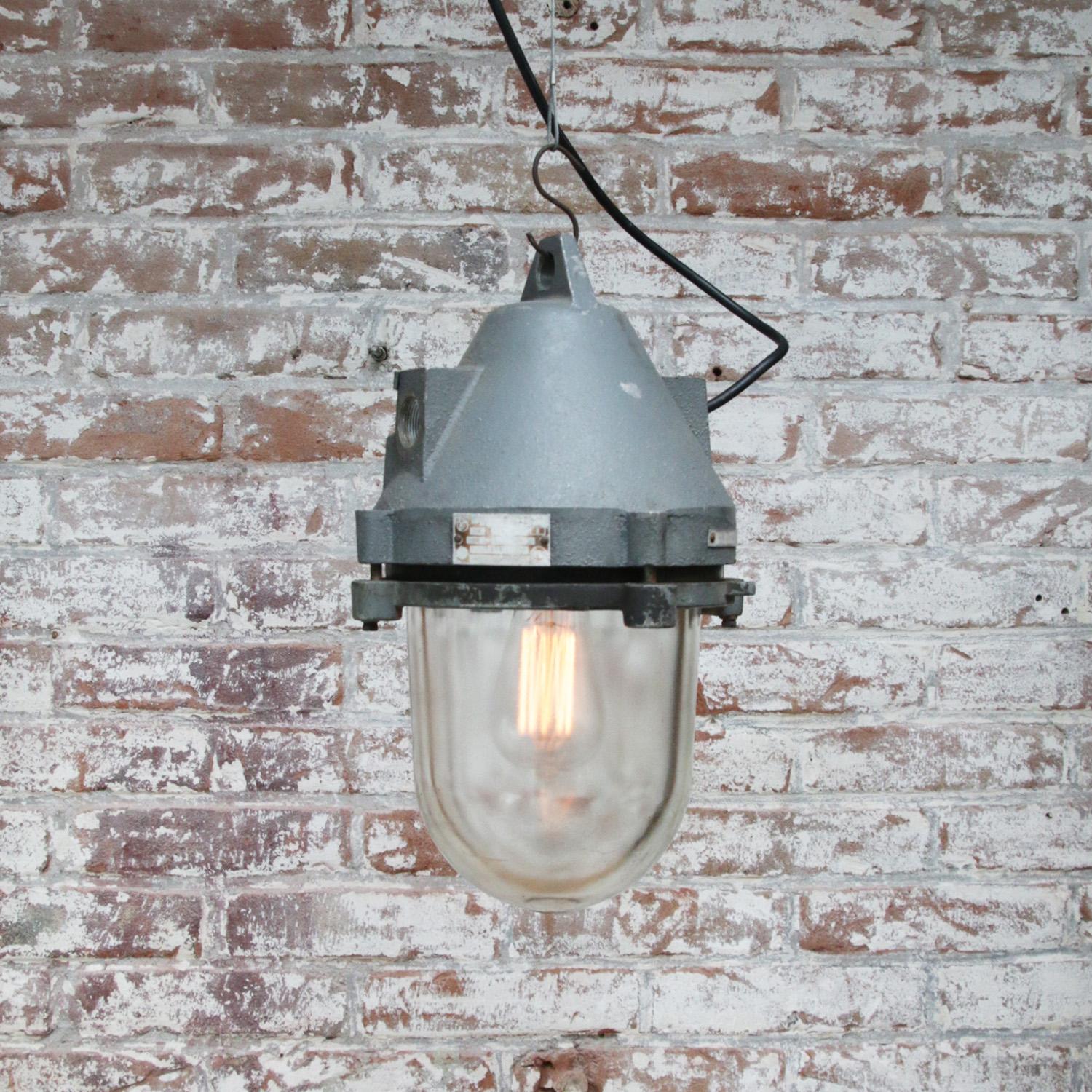 Grey Vintage Industrial Clear Glass Pendant Lights In Good Condition For Sale In Amsterdam, NL