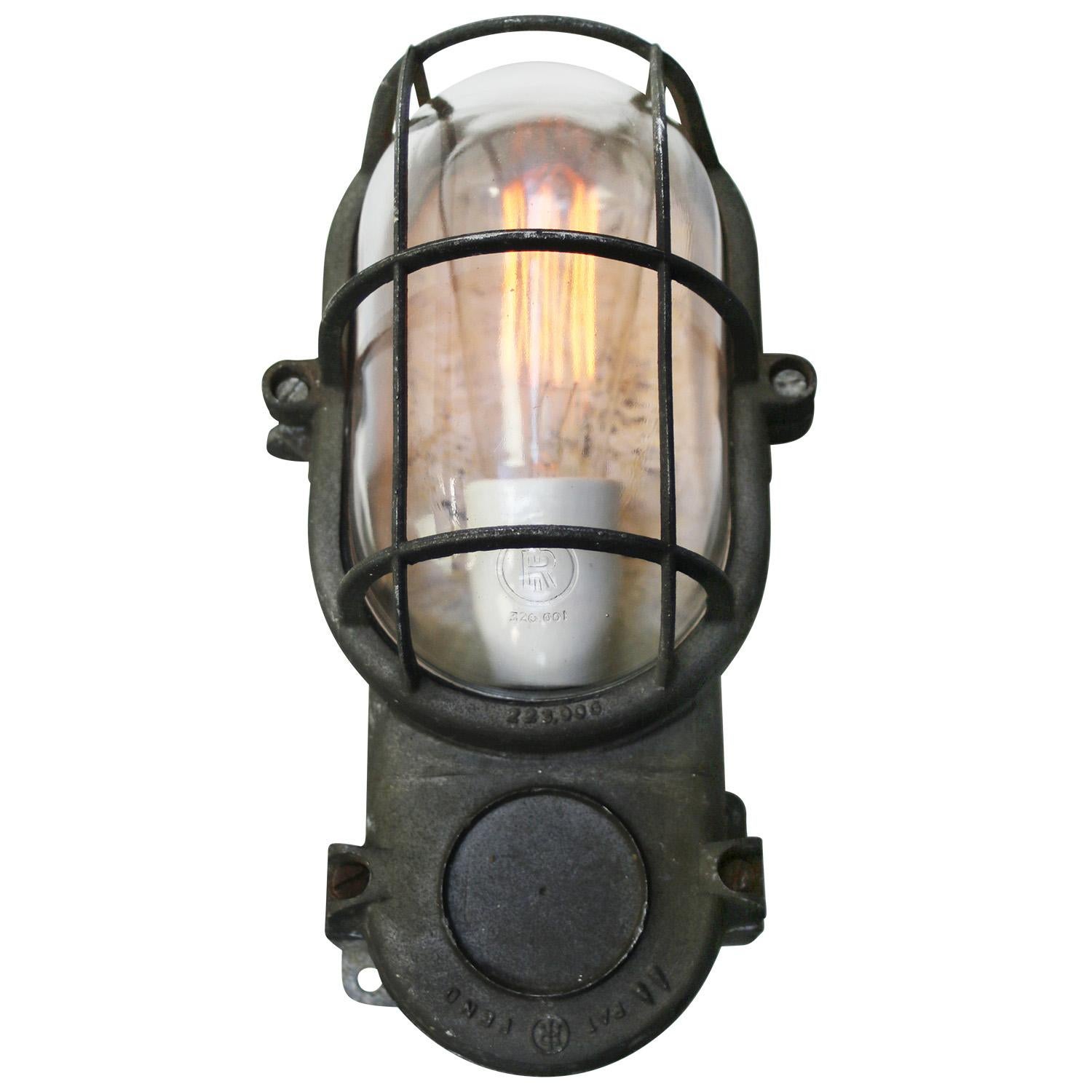 Lámparas de Pared de Cristal Transparente Gris Vintage Industrial Apliques Holandés en venta