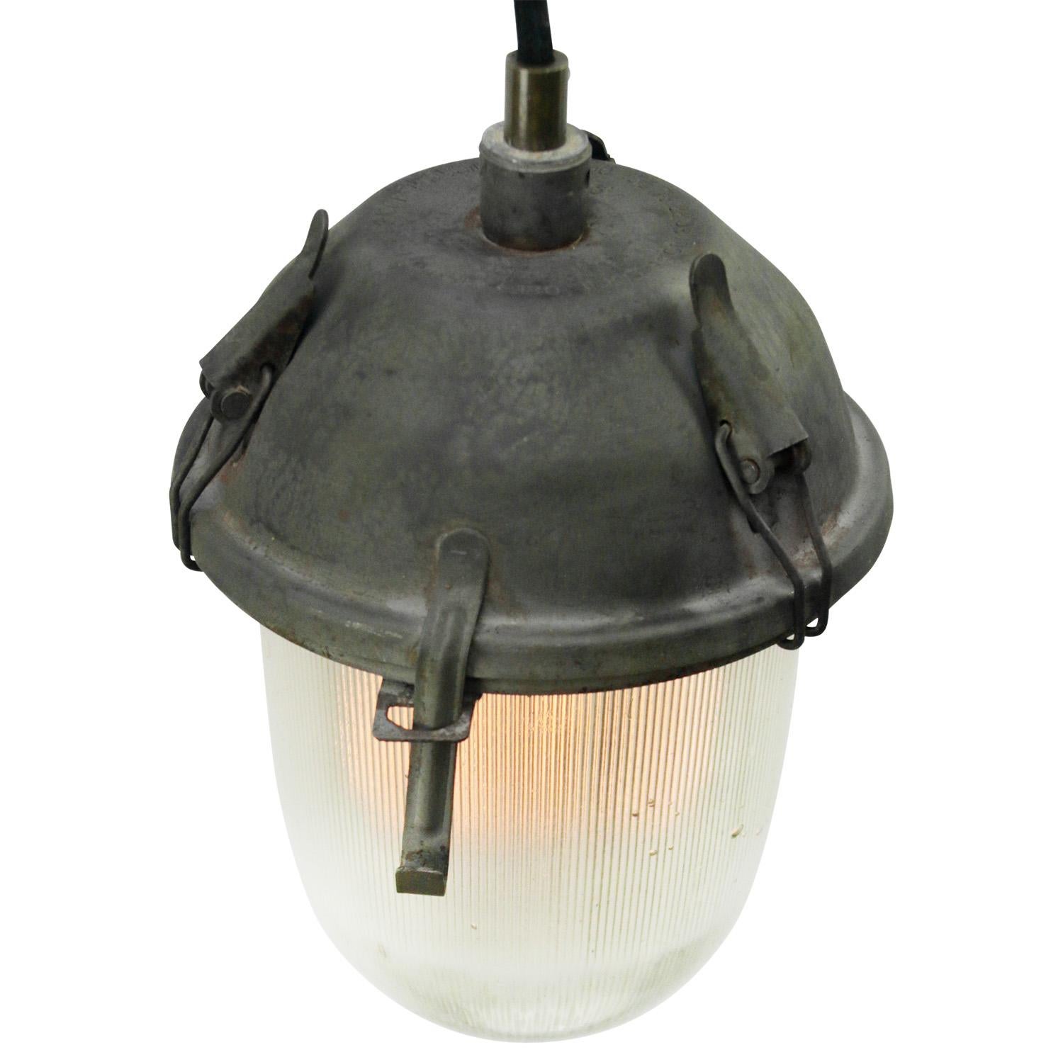 Small Industrial pendant light
Clear striped glass

Weight: 2.00 kg / 4.4 lb

Priced per individual item. All lamps have been made suitable by international standards for incandescent light bulbs, energy-efficient and LED bulbs. E26/E27 bulb