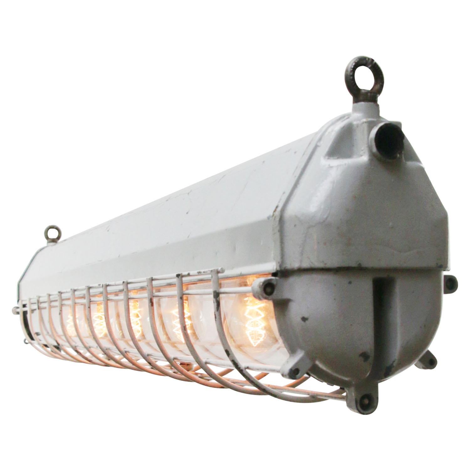 Gray Vintage Industrial Metal Clear Glass 5 Bulb Pendant Lights In Good Condition In Amsterdam, NL