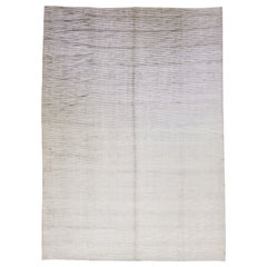 Tapis gris en laine et soie fait à la main avec motif abstrait